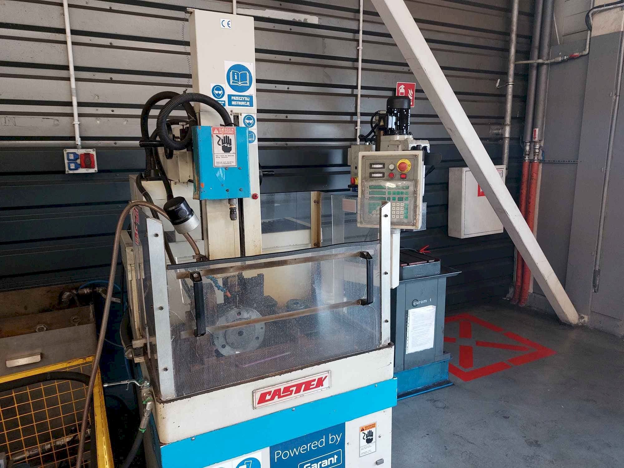 Vooraanzicht  van CASTEK SD5030CE  machine