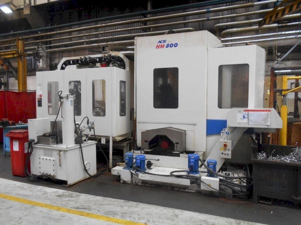 Vooraanzicht  van DAEWOO ACE-HM 800  machine