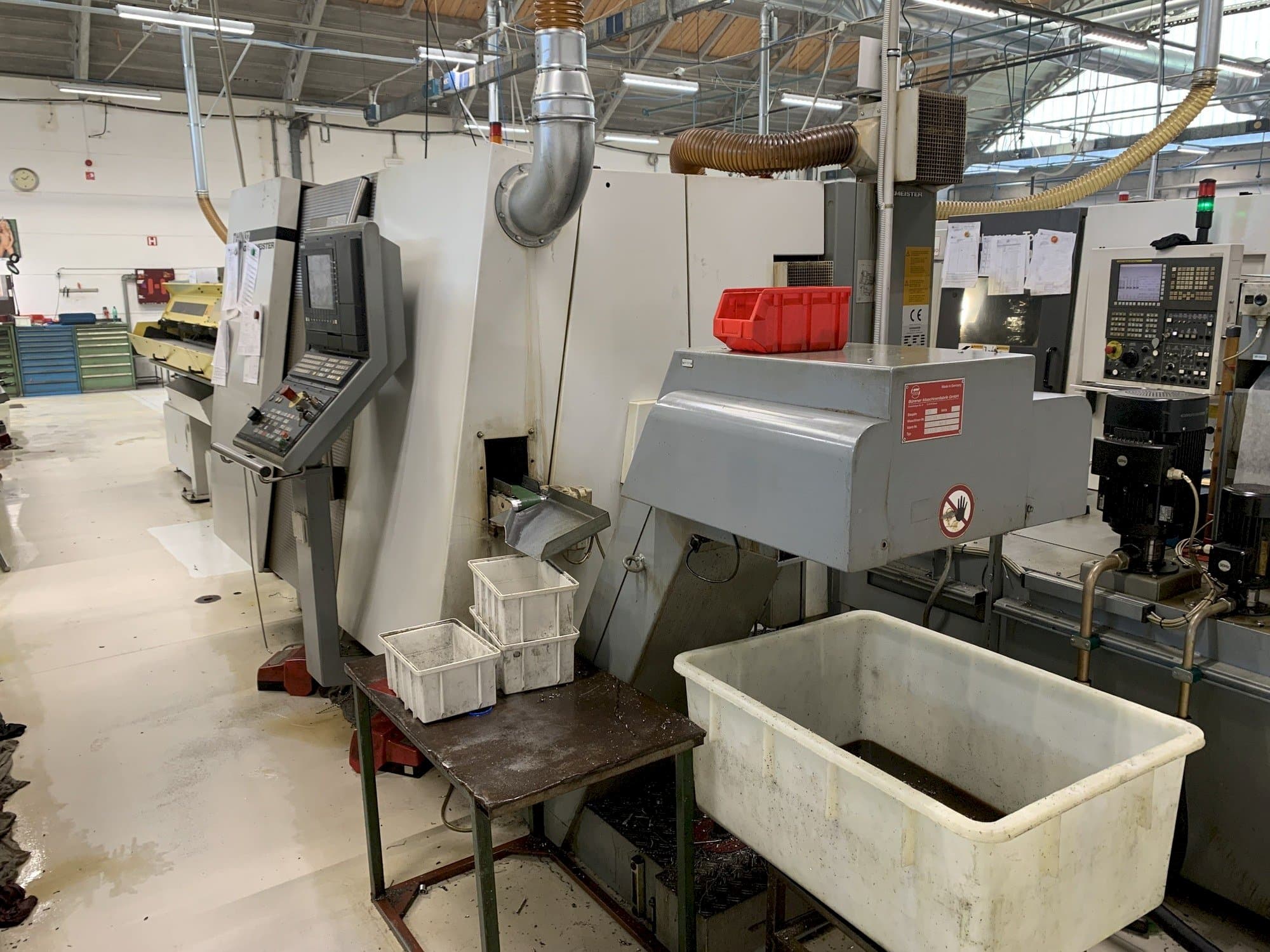 Vooraanzicht  van Gildemeister Twin 32  machine