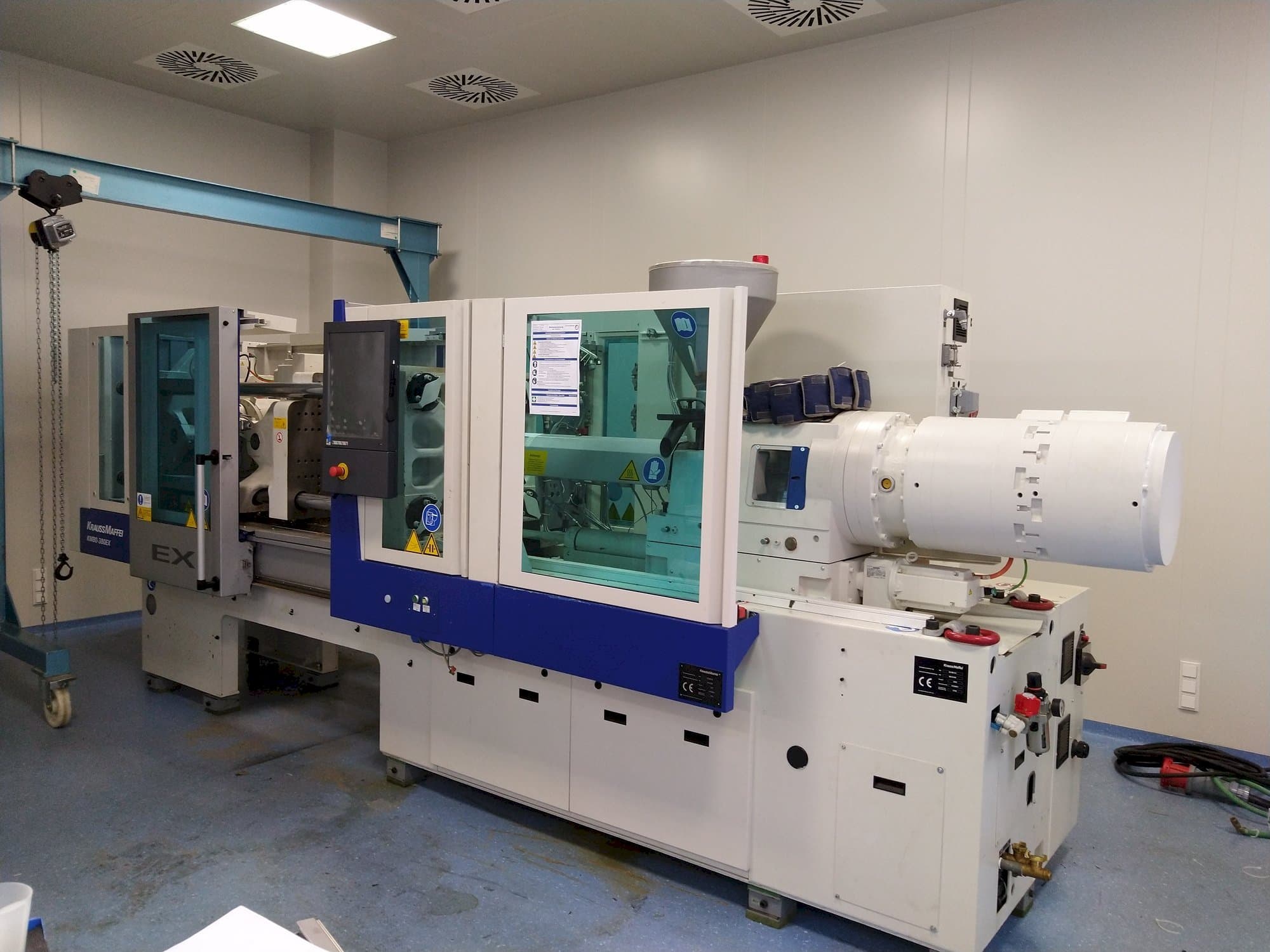 Vooraanzicht  van Krauss Maffei 80-380 EX  machine