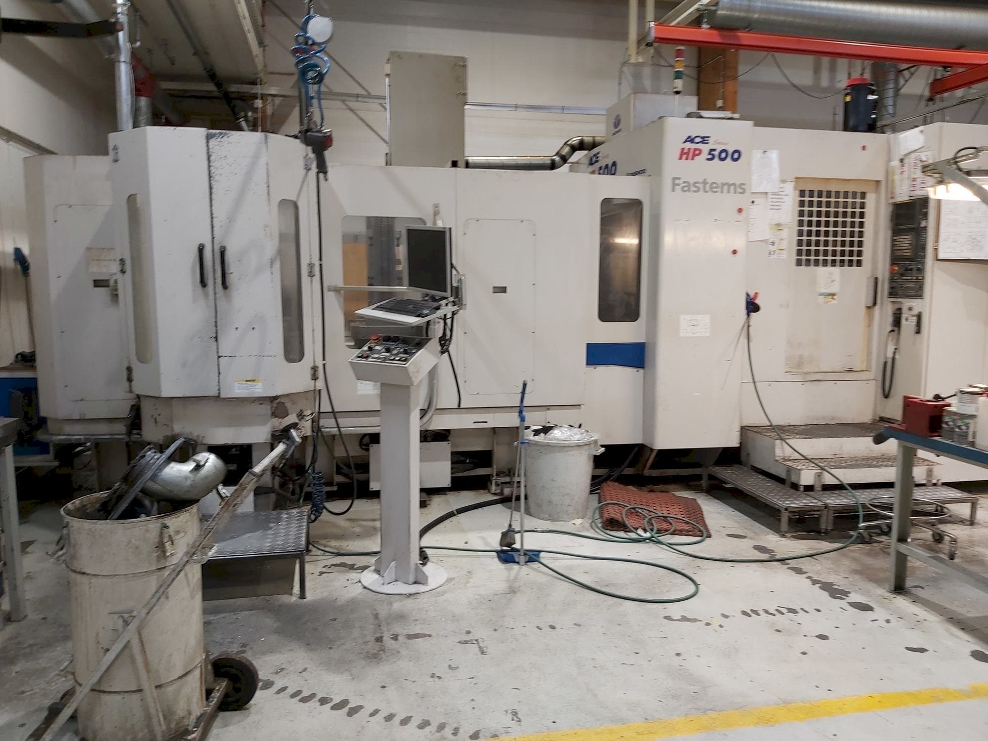 Vooraanzicht  van Doosan ACE 500 HP  machine