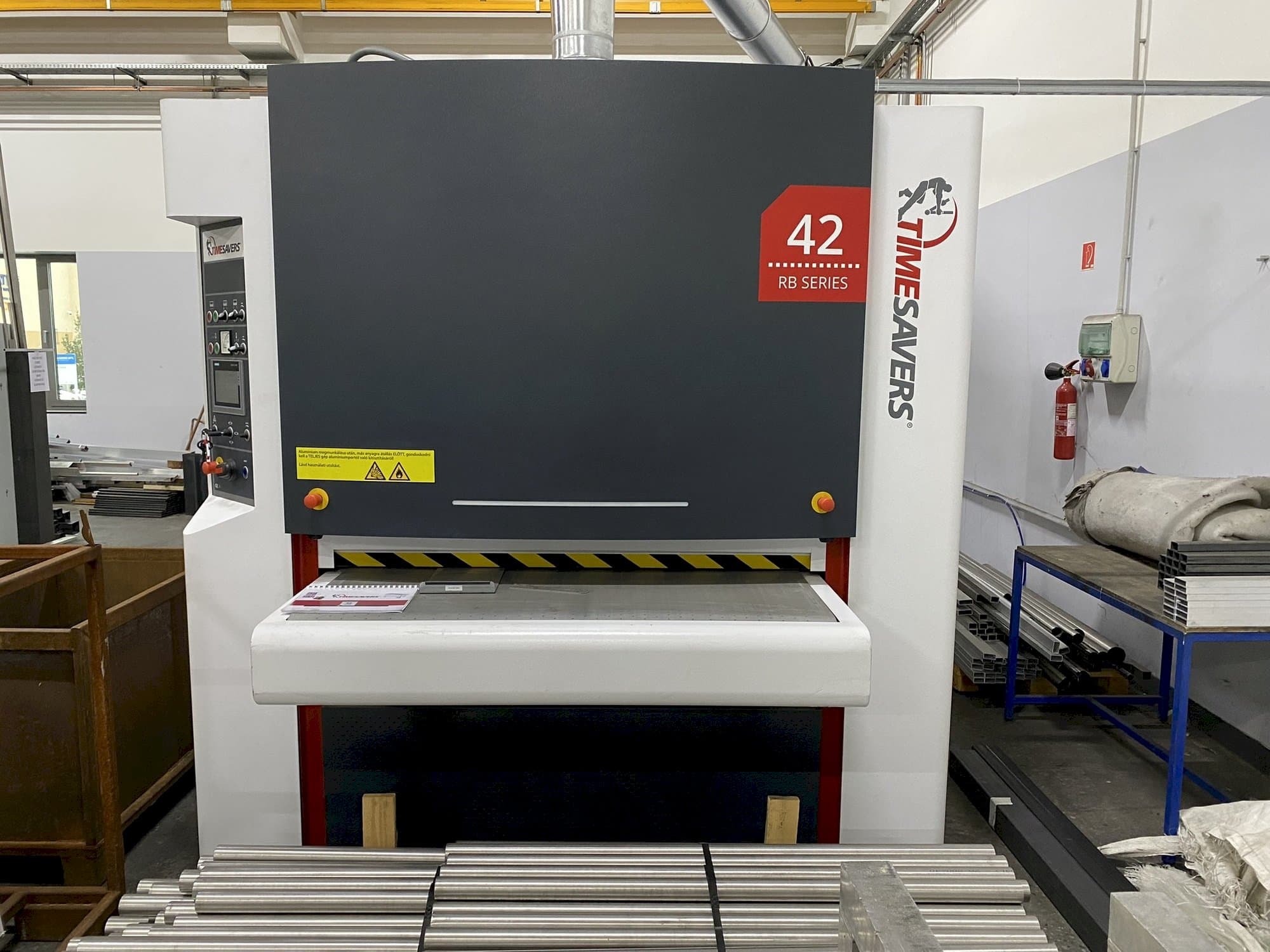 Vooraanzicht  van TIMESAVERS 42-SERIE-1350-WRB  machine