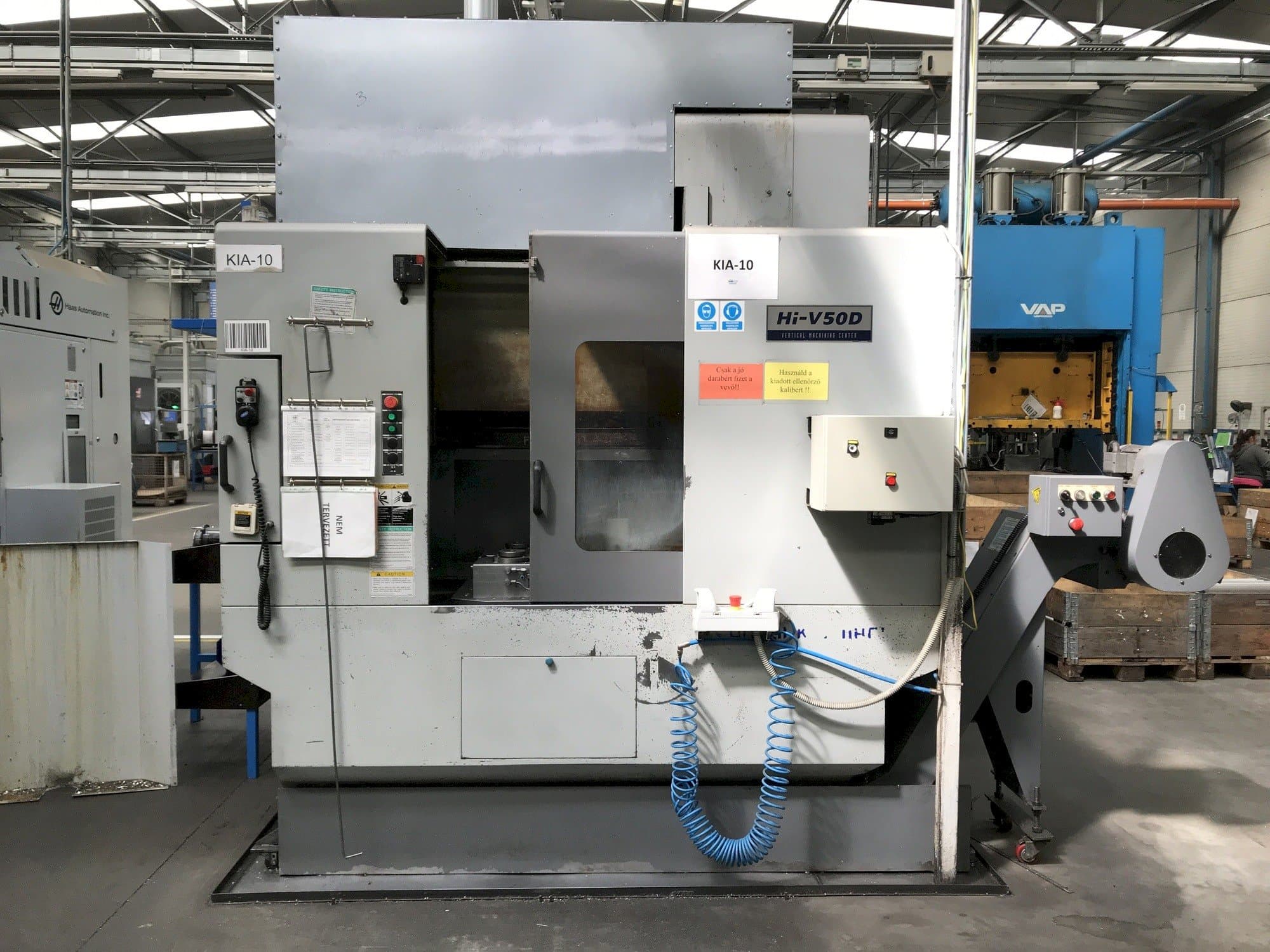 Vooraanzicht  van Hyundai Kia Hi V50D  machine