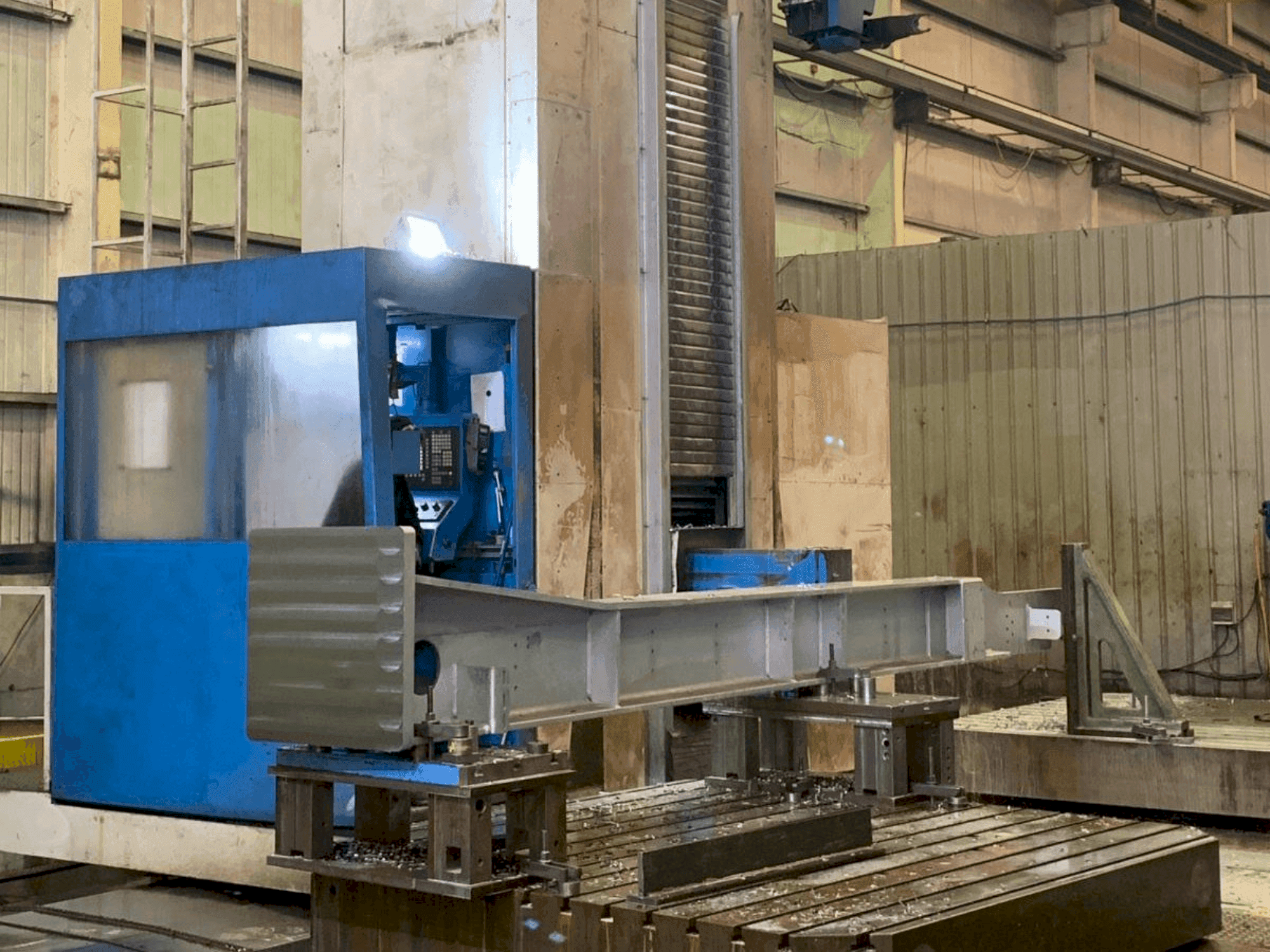 Vooraanzicht  van CME MB-900  machine