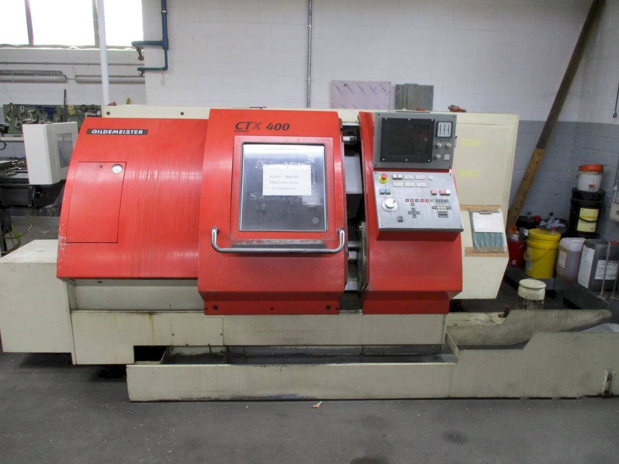 Vooraanzicht  van Gildemeister CTX 400  machine
