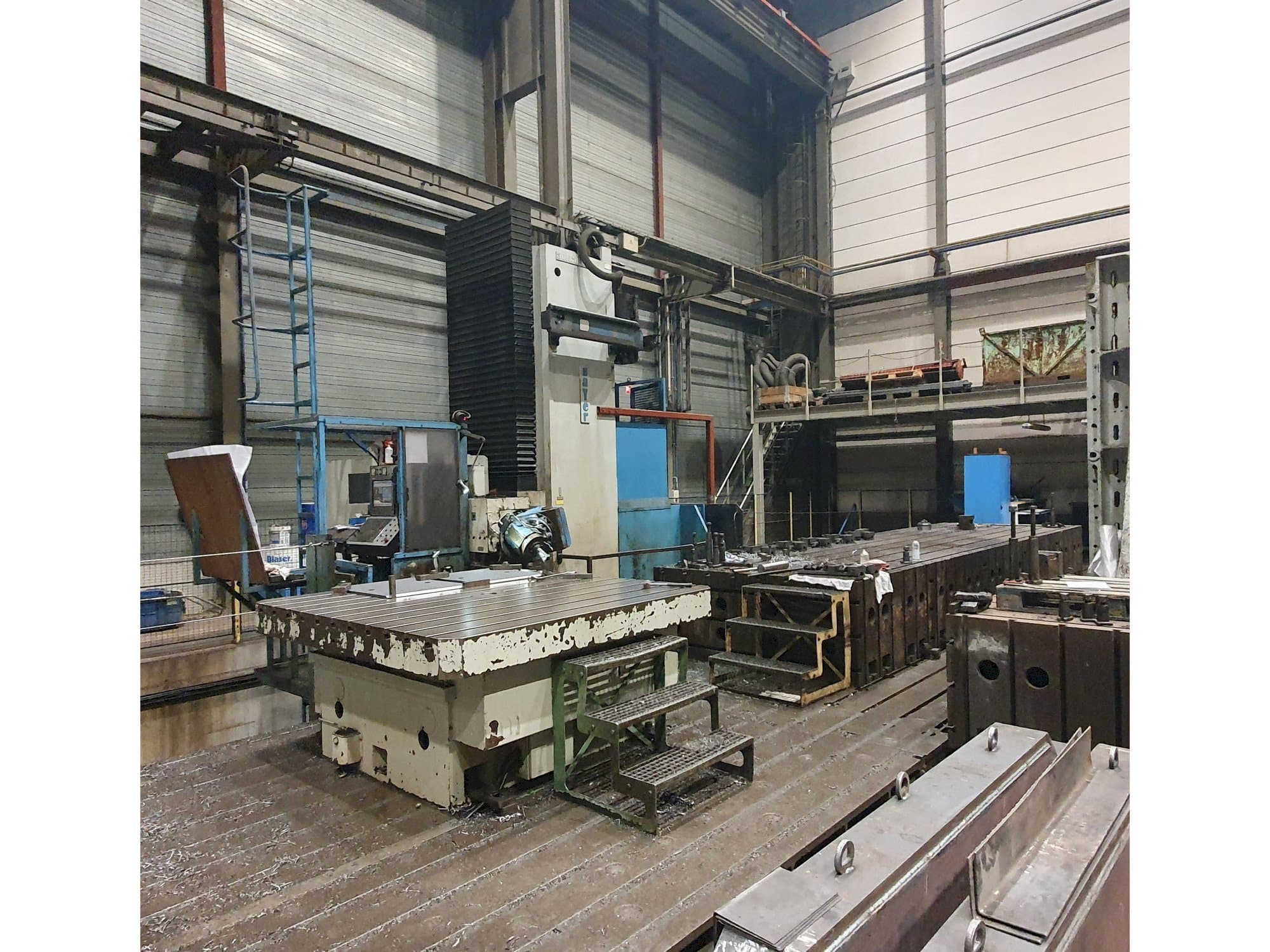 Vooraanzicht  van Zayer 30-KCU-12000  machine