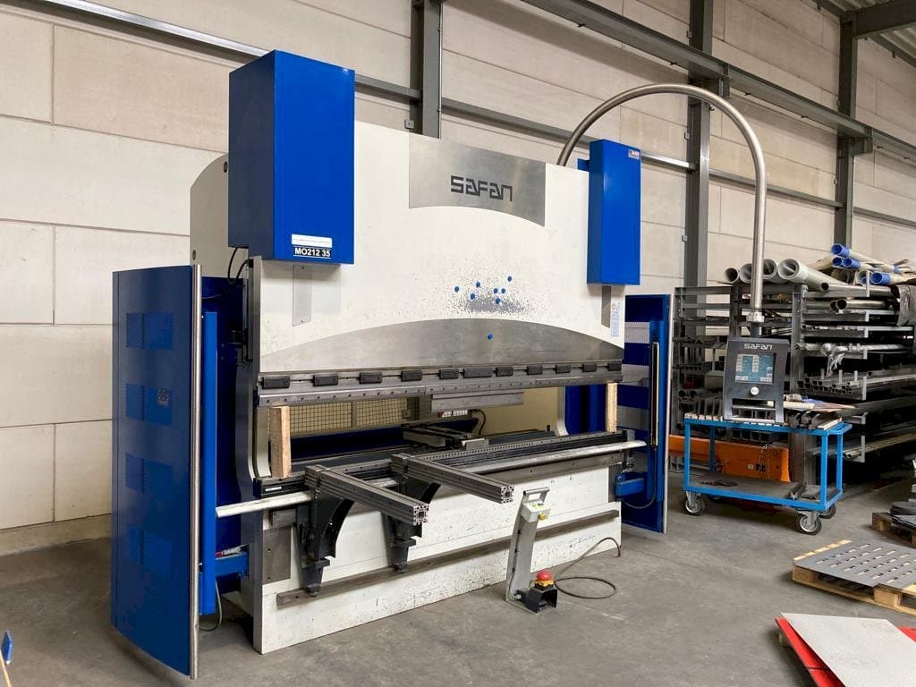 Vooraanzicht  van Safan CNCL-K 170-3100 TS 2  machine