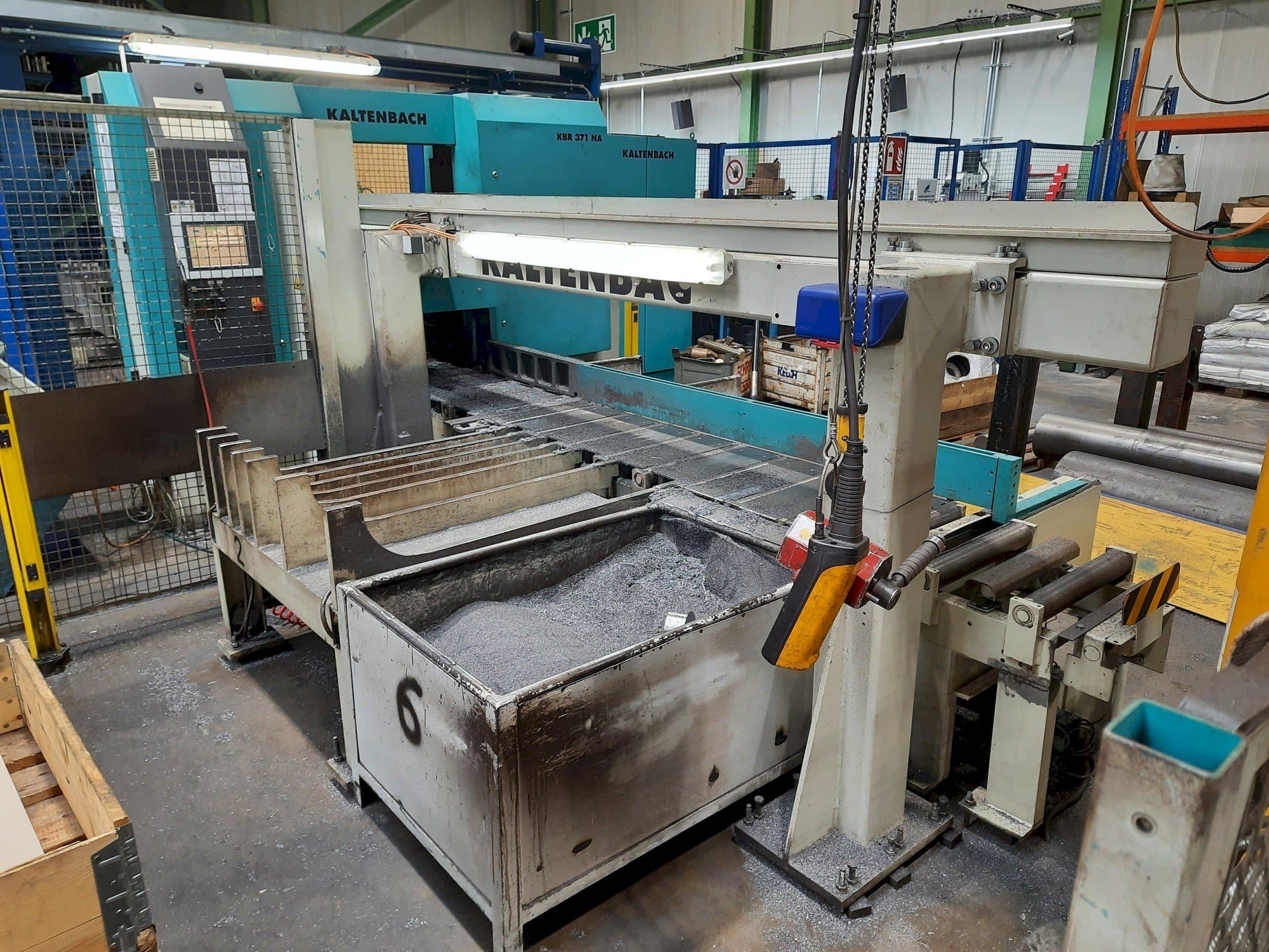 Vooraanzicht  van KALTENBACH KBR 371 NA  machine