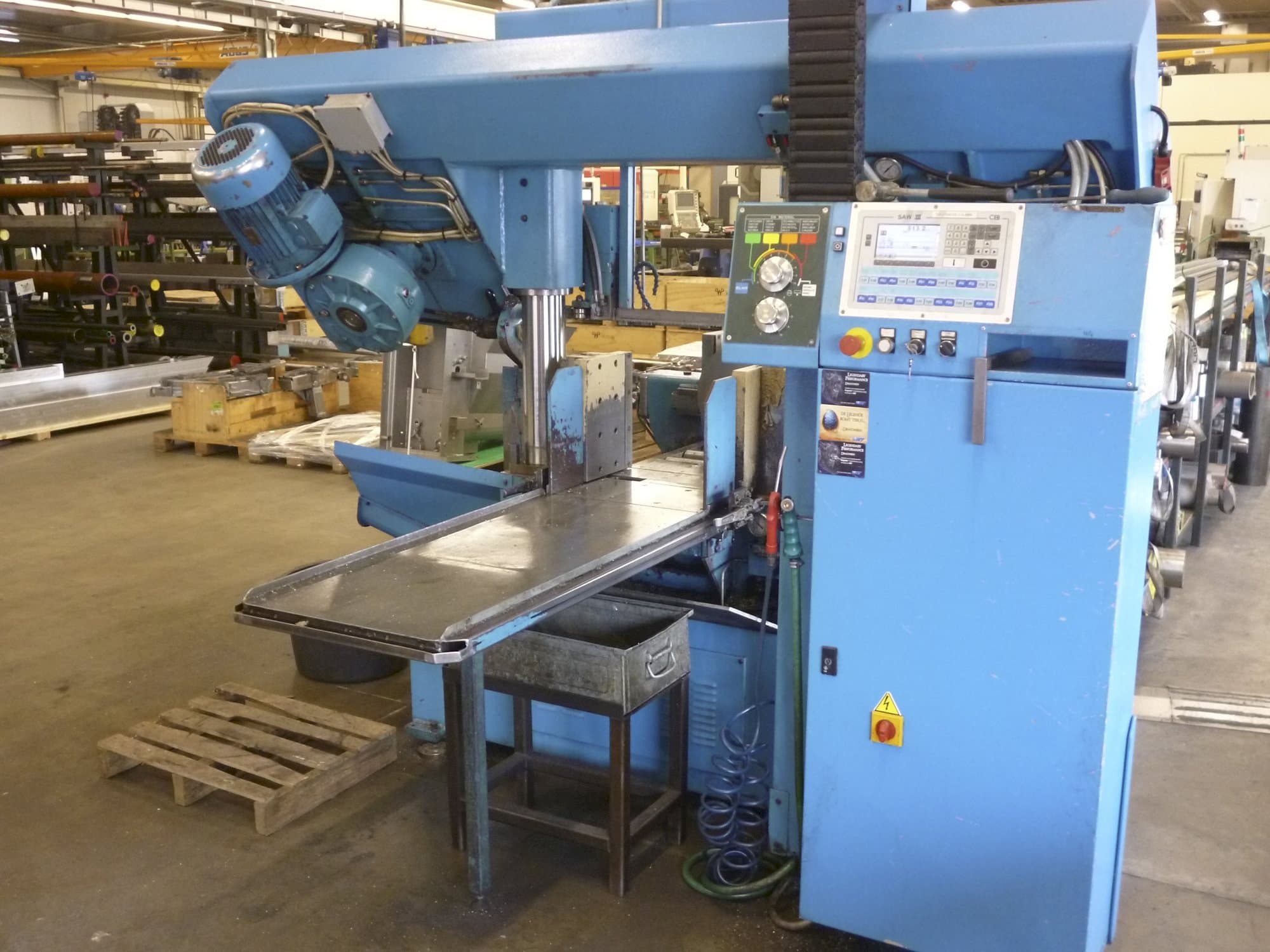 Vooraanzicht  van DoALL 450 machine