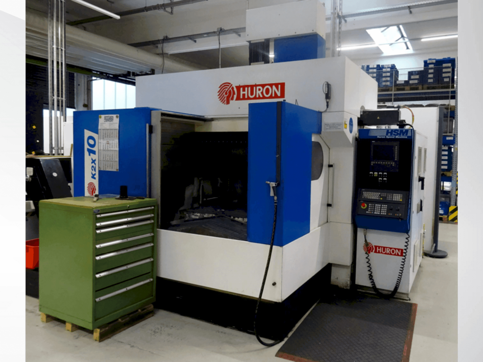 Vooraanzicht  van Huron K2X 10  machine