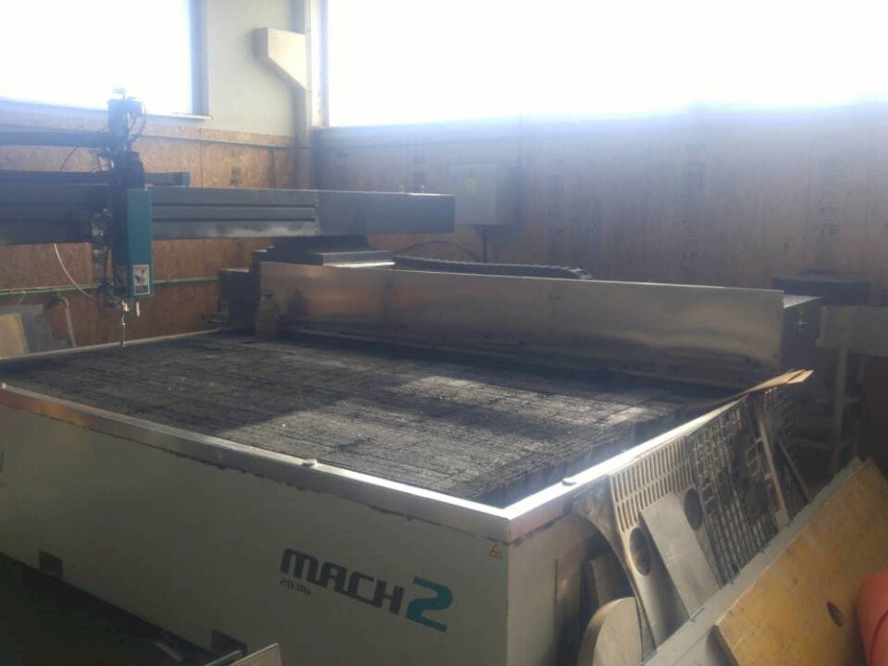 Vooraanzicht  van Flow Mach2-3120b  machine