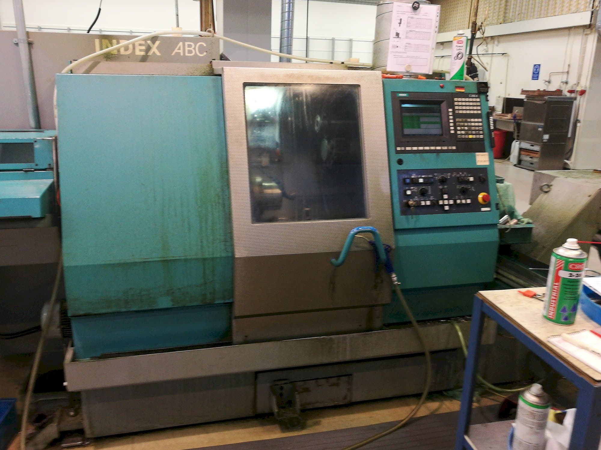 Vooraanzicht  van Index ABC machine