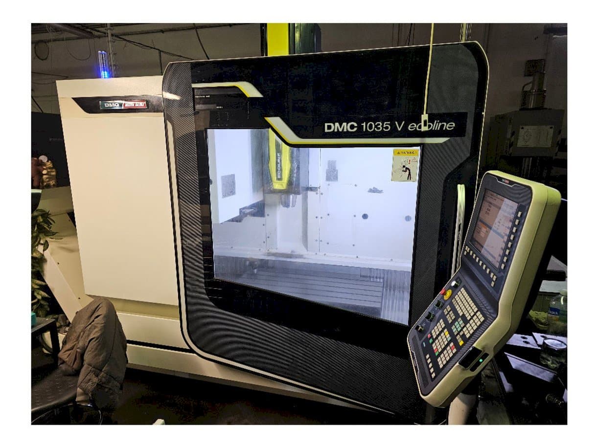 Vooraanzicht  van DMG DMC 1035 V ecoline  machine