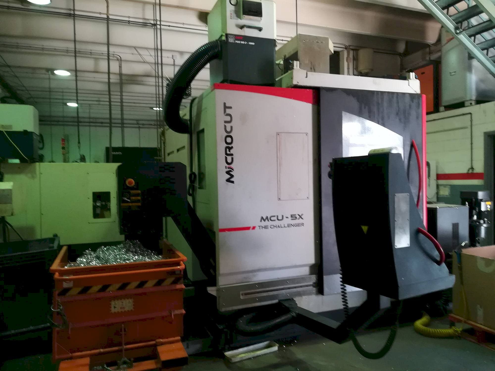 Vooraanzicht  van MICROCUT MCU-5X  machine