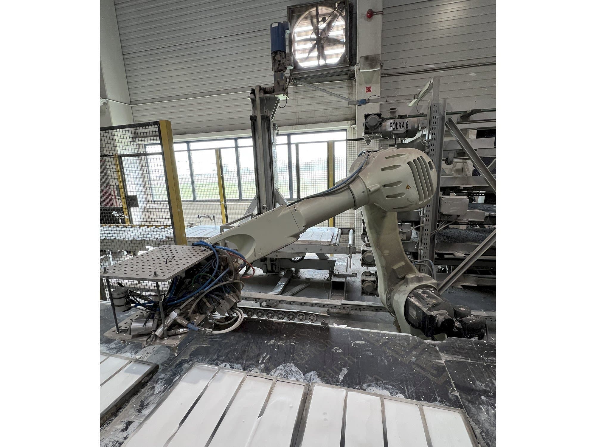 Vooraanzicht  van Kawasaki 3RS050N-BC02  machine