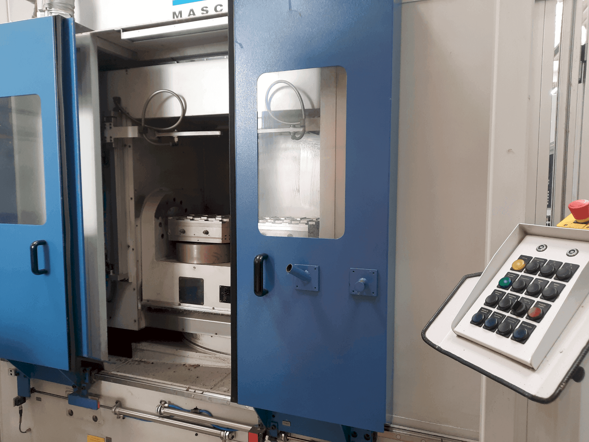 Vooraanzicht  van SCHMID SE 371  machine