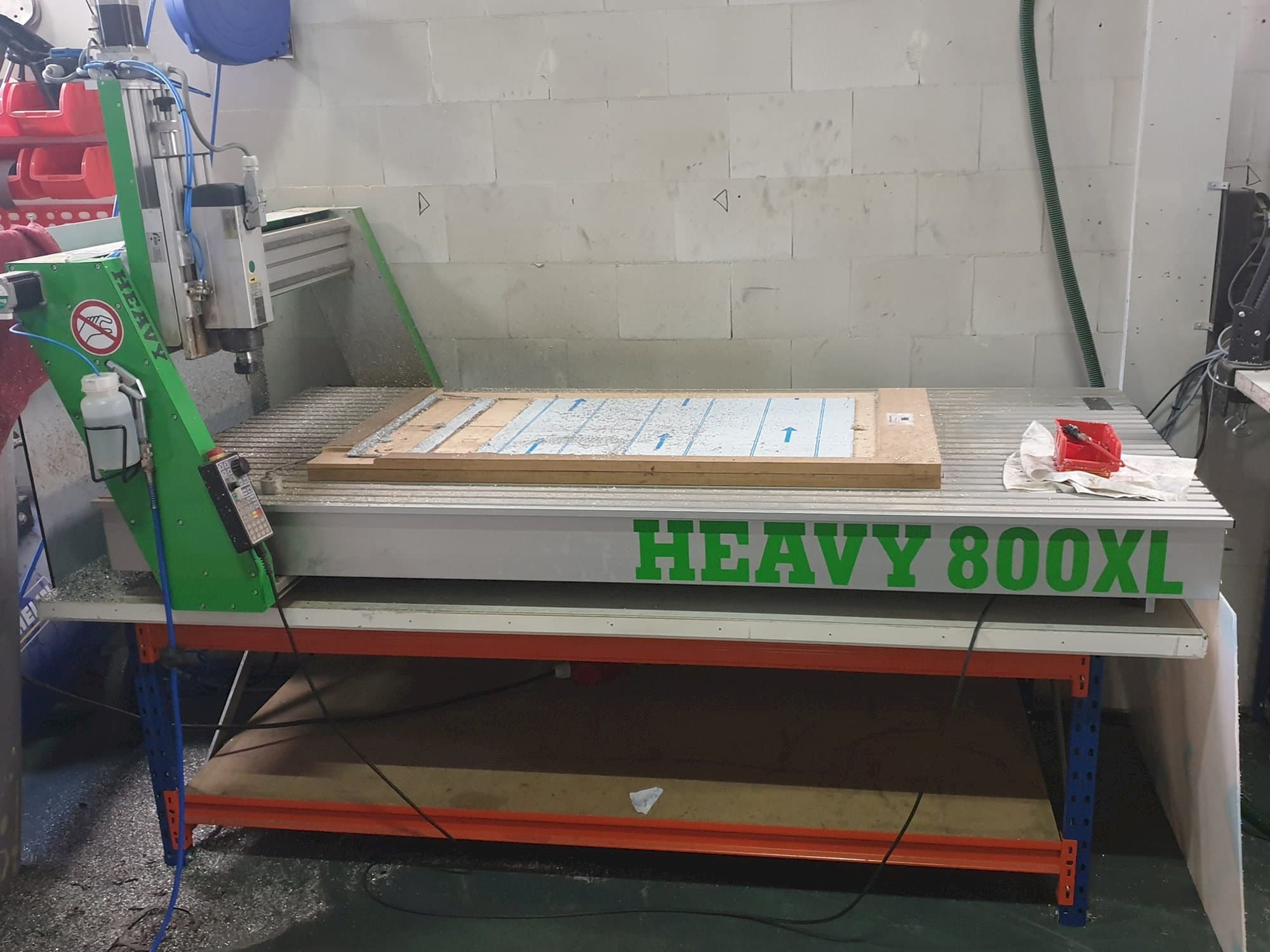 Vooraanzicht  van EAS HEAVY 800 XL machine