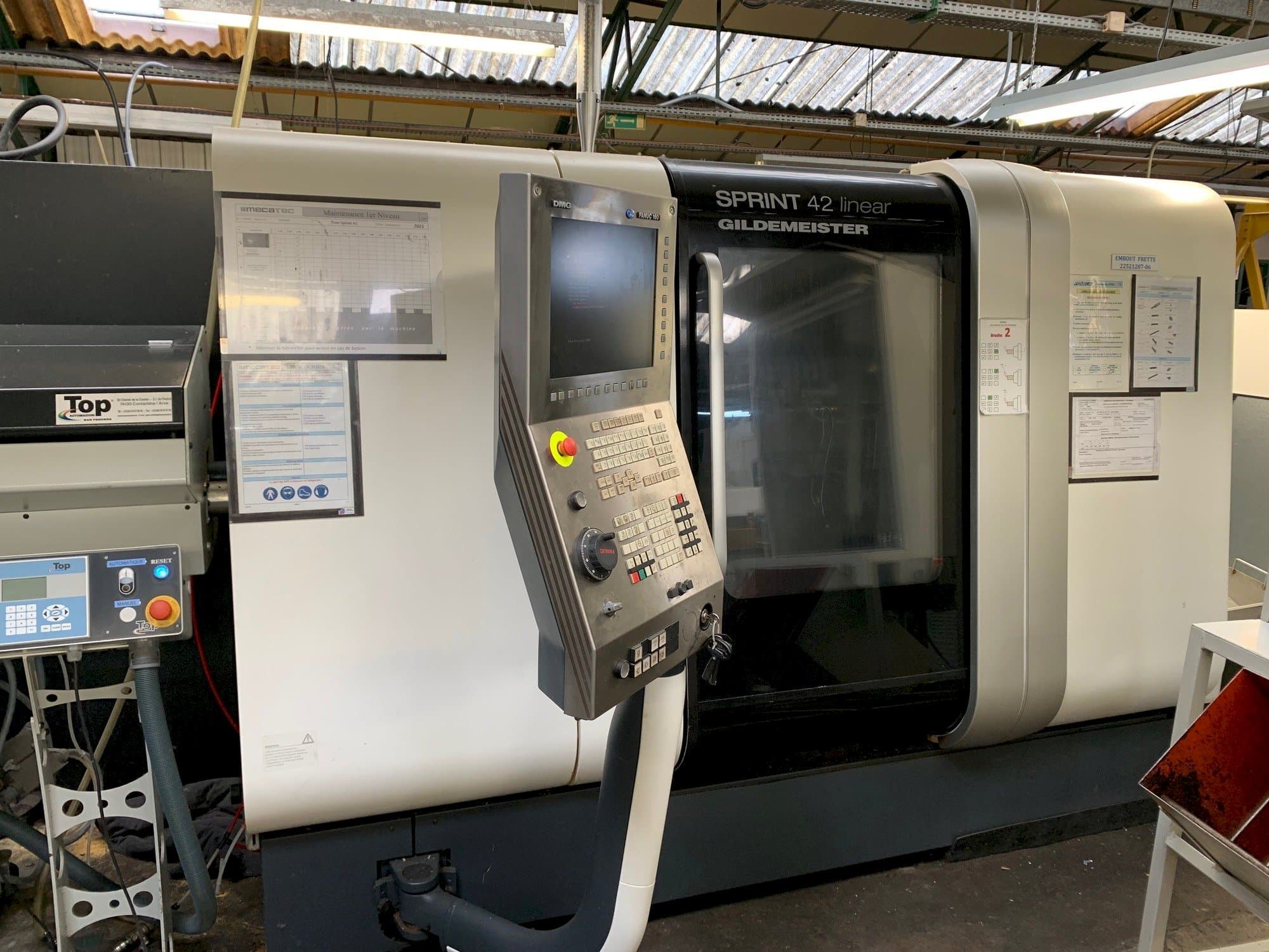 Vooraanzicht  van DMG SPRINT 42 linear  machine