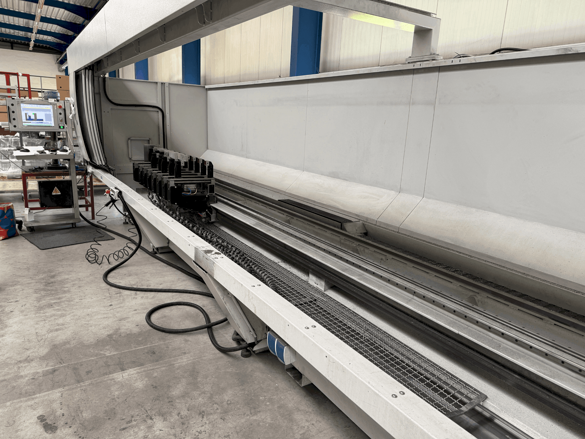 Vooraanzicht  van FomIndustrie DALI 70  machine