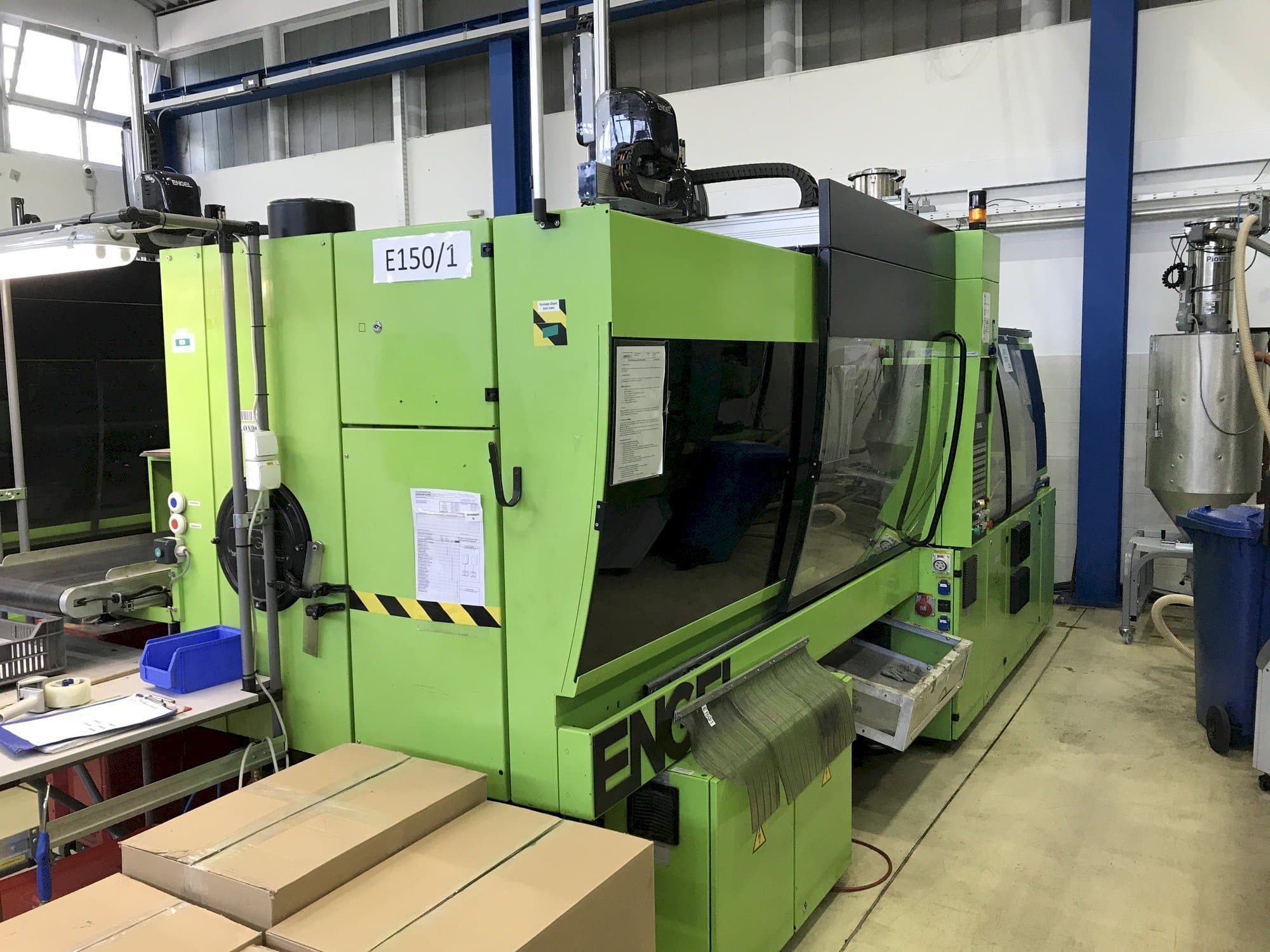 Vooraanzicht  van ENGEL VC 750/150 Plus  machine