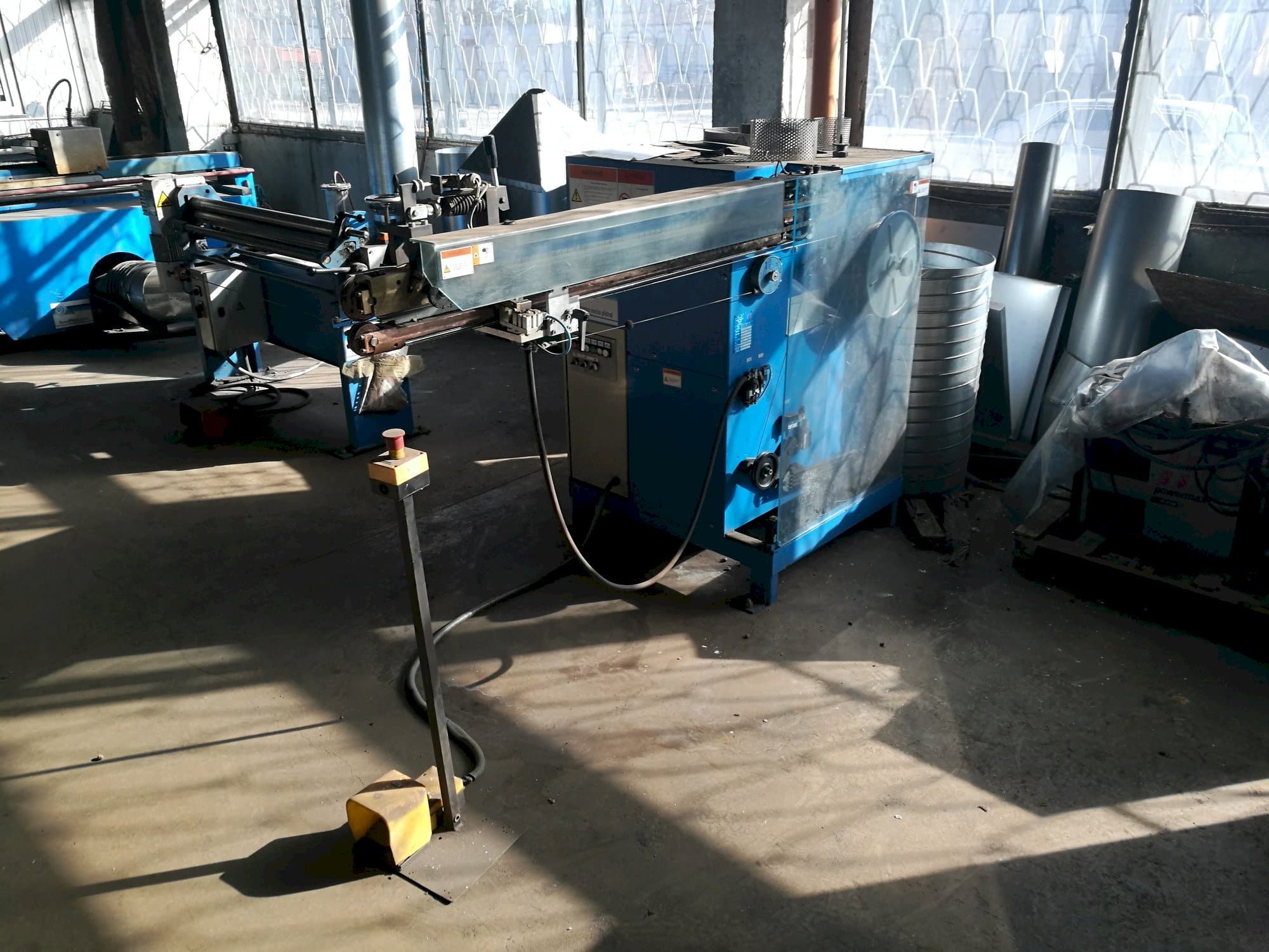 Vooraanzicht  van SPIRO VSTW-E Hg  machine