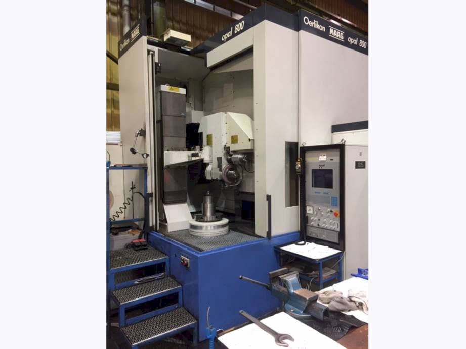 Vooraanzicht  van Oerlikon MAAG OPAL 800  machine