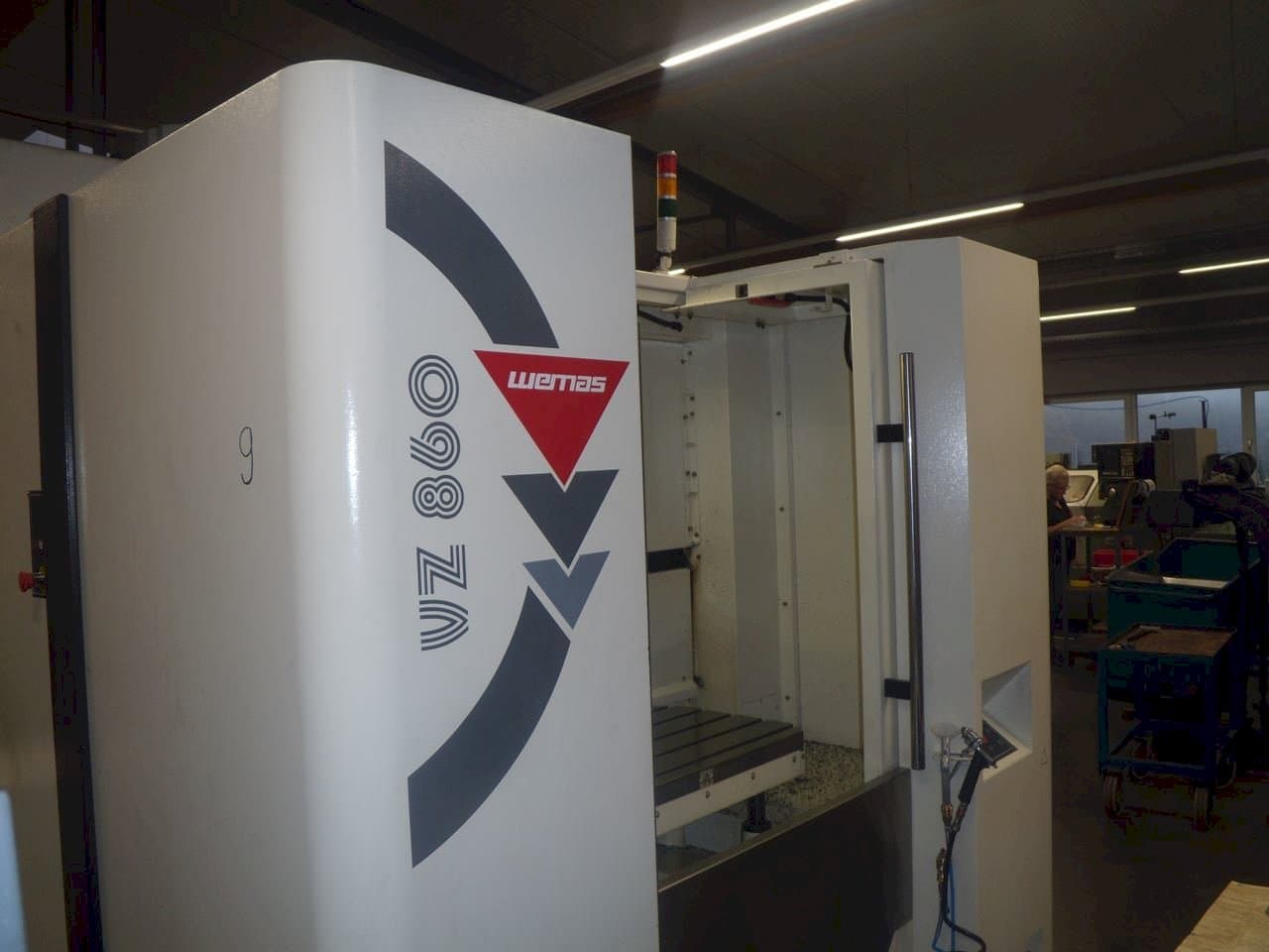 Vooraanzicht  van WEMAS VZ 860 APC  machine