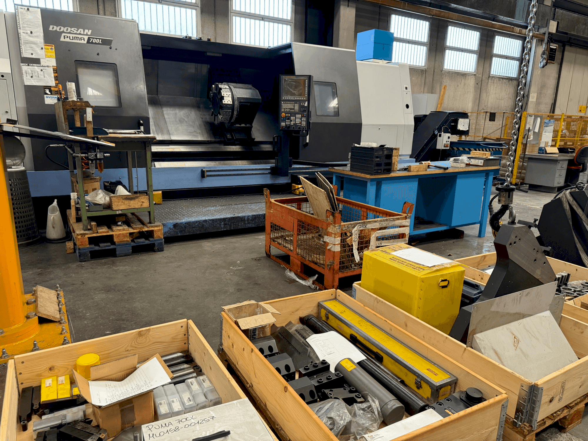 Vooraanzicht  van DOOSAN PUMA 700L (2020)  machine