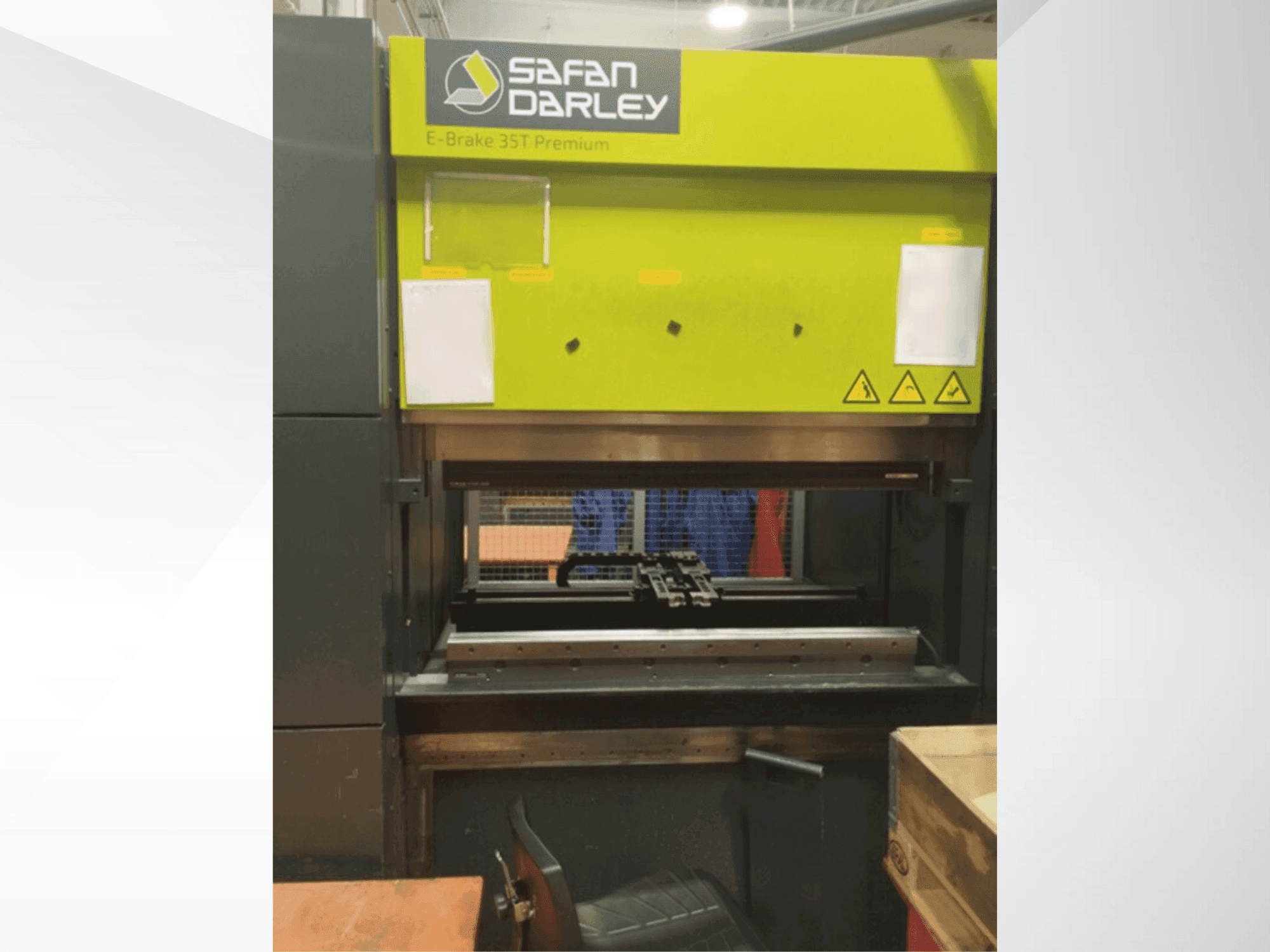 Vooraanzicht  van Safan SAFAN DARLEY E-brake Premium 35-1250  machine
