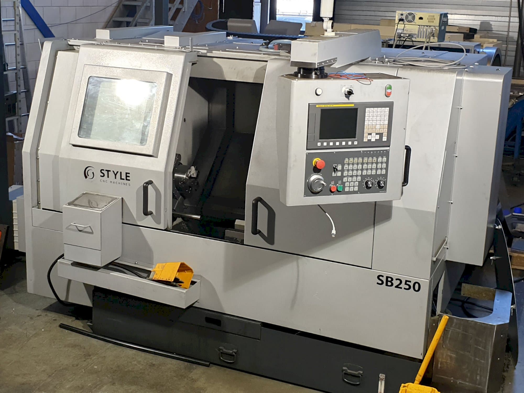 Vooraanzicht  van STYLE SB250 machine