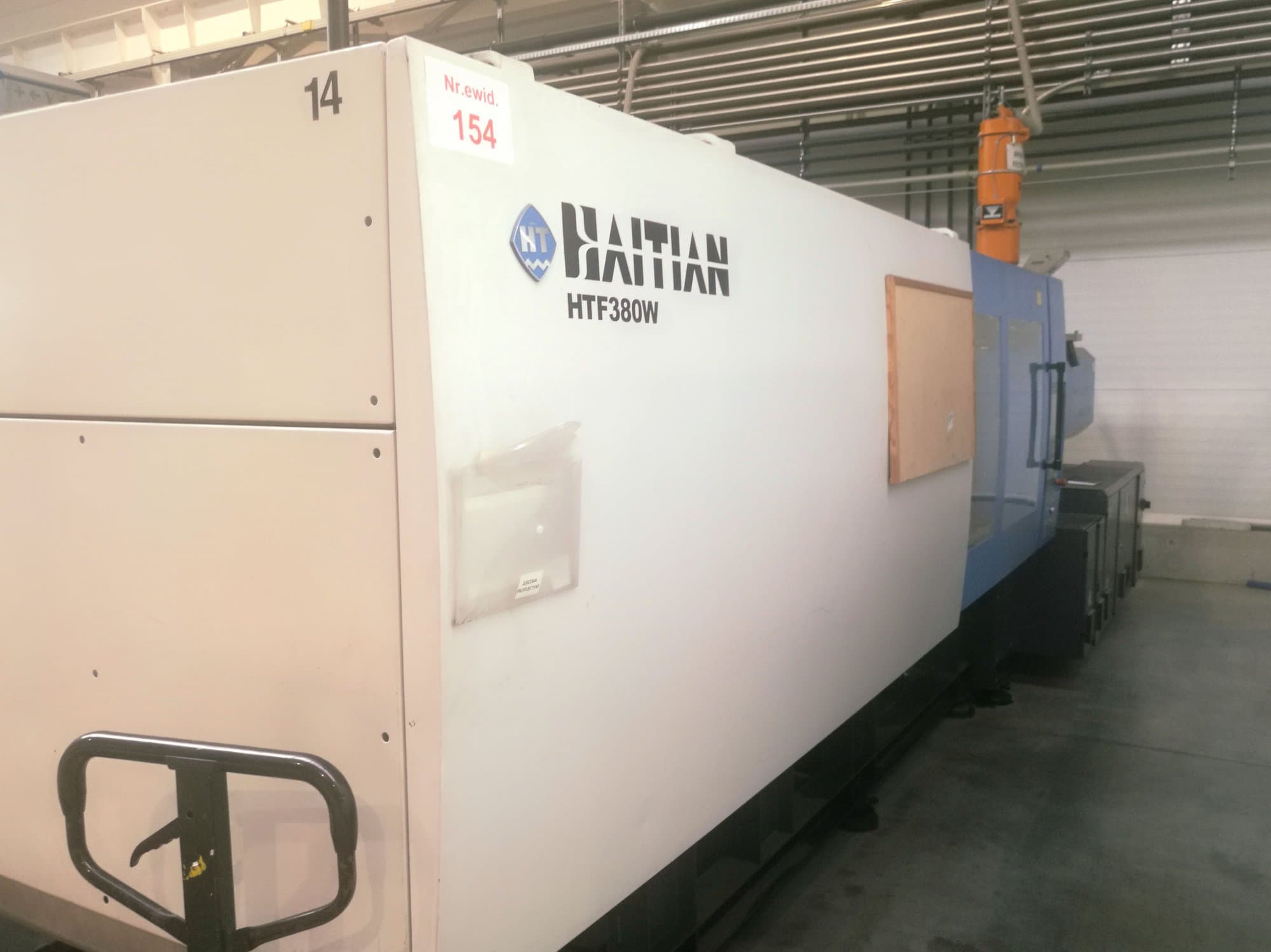 Linkerzijdeaanzicht  van HAITIAN HFT 380 W machine