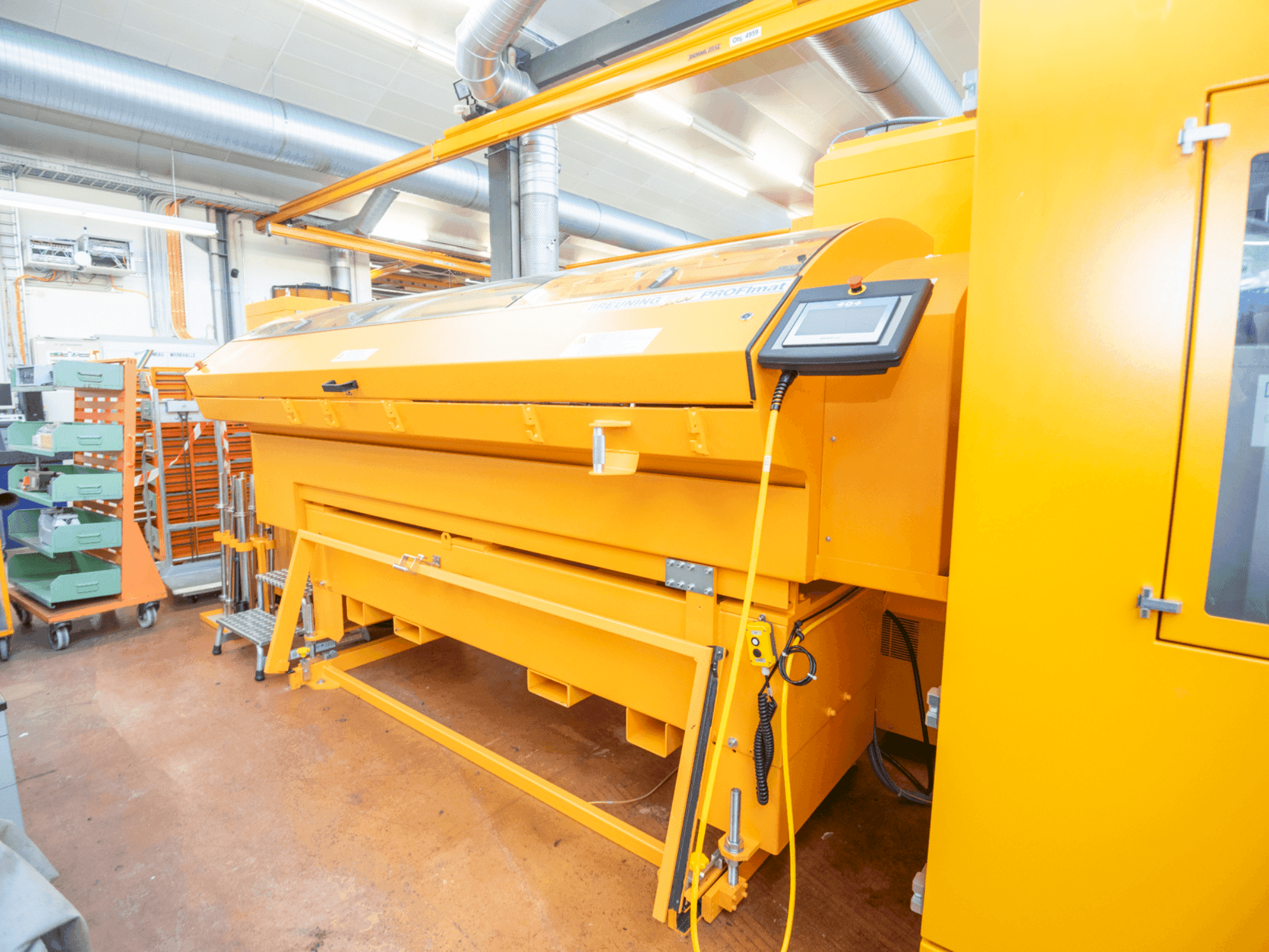 Vooraanzicht  van Index G220  machine