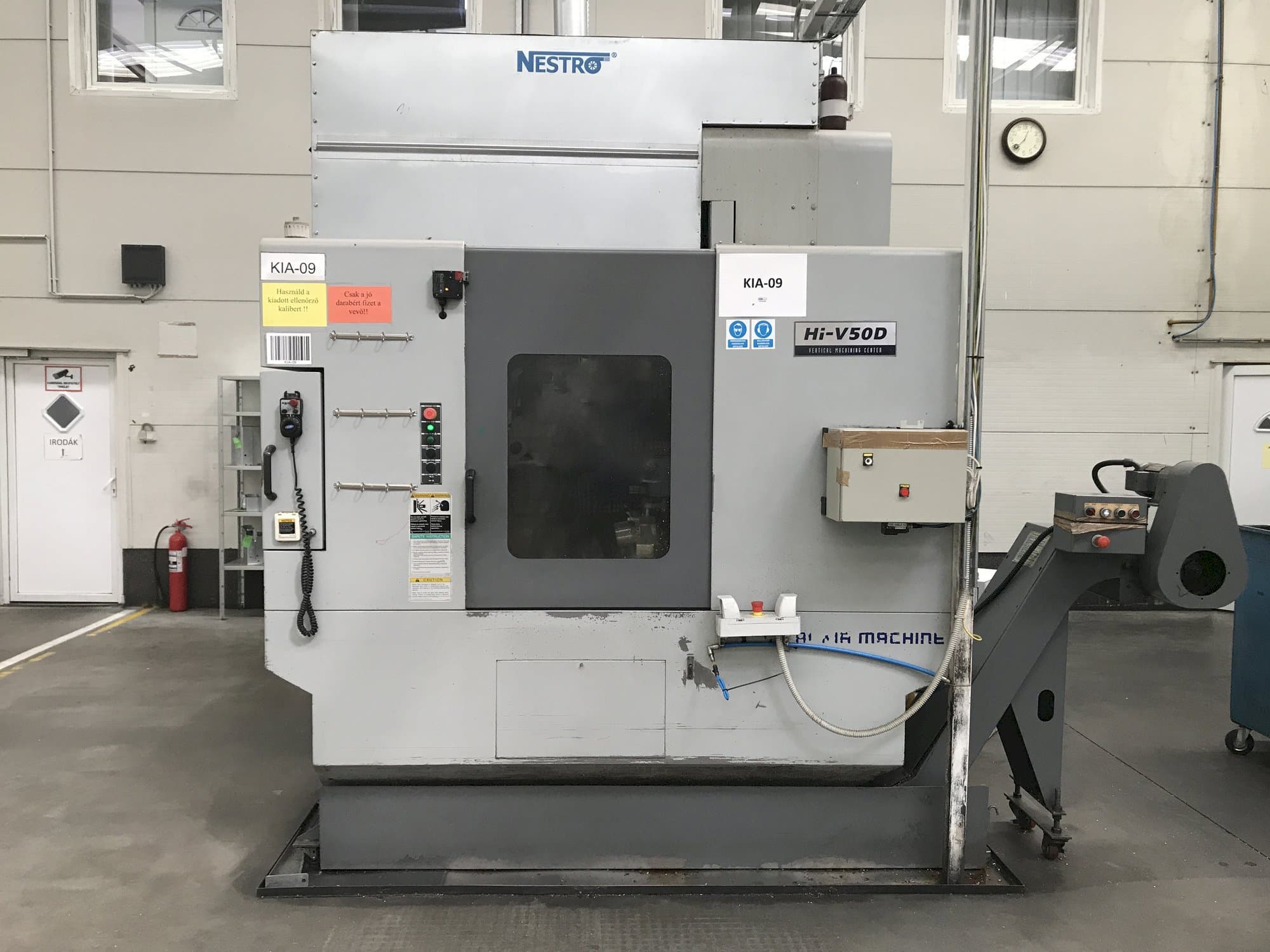 Vooraanzicht  van Hyundai Kia Hi V50D  machine