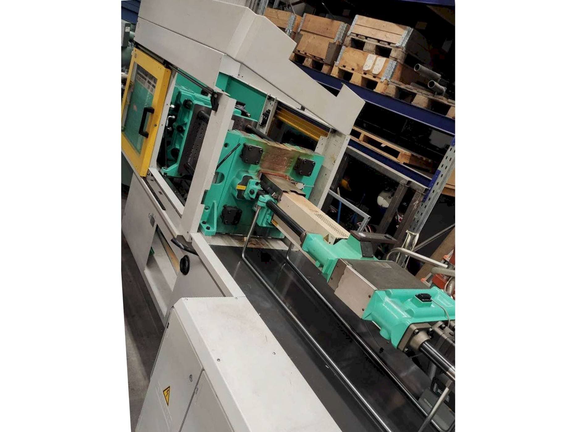 Vooraanzicht  van Arburg 370C-800-250  machine