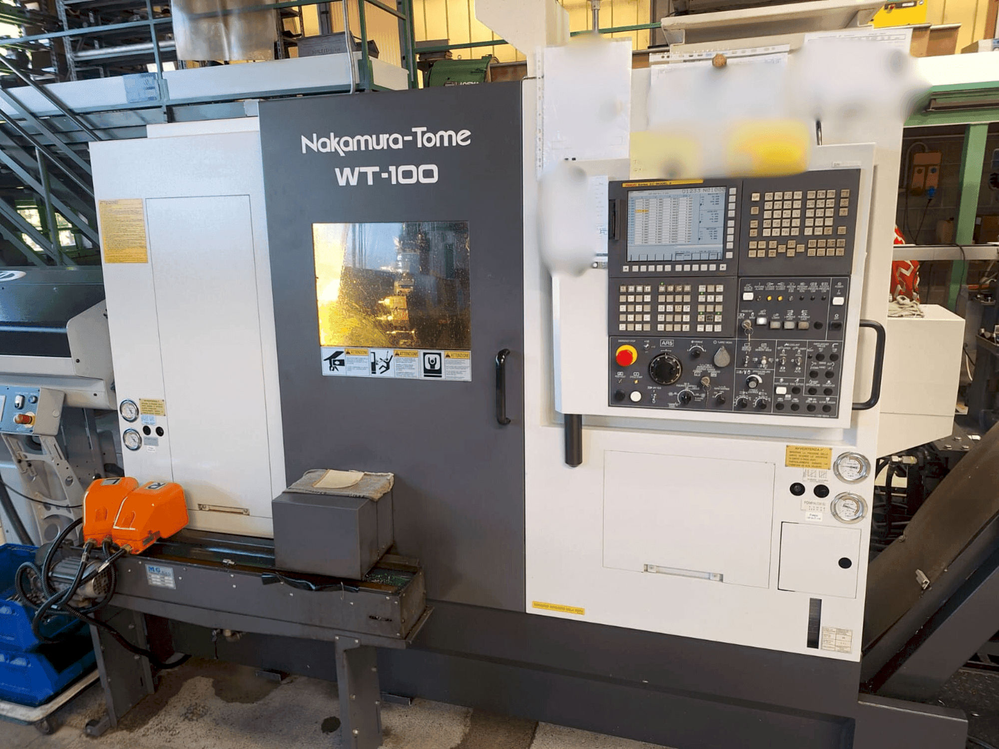 Vooraanzicht  van NAKAMURA-TOME WT-100  machine