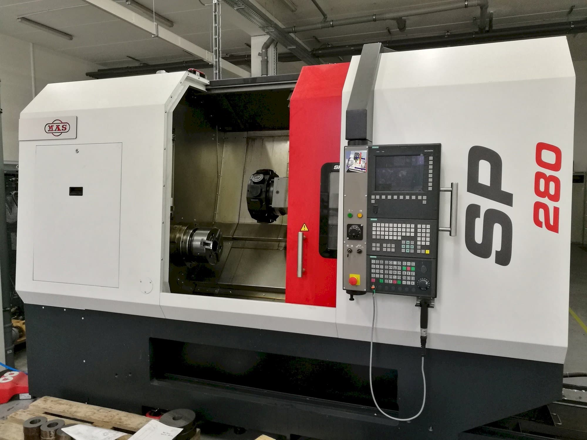 Vooraanzicht  van KOVOSVIT MAS SP 280 SY  machine