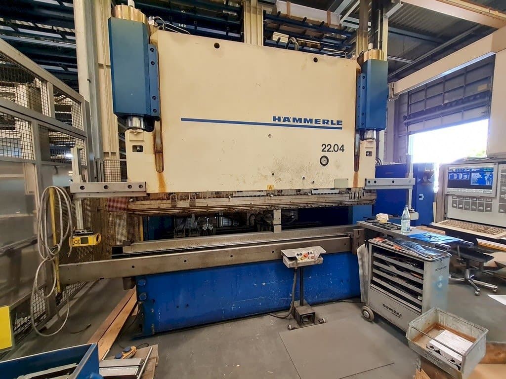 Vooraanzicht  van HAMMERLE AP 200-3100  machine