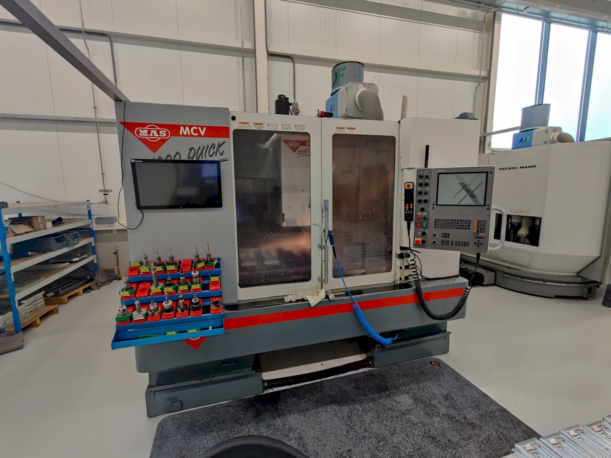 Vooraanzicht  van MAS MCV1000 Quick  machine