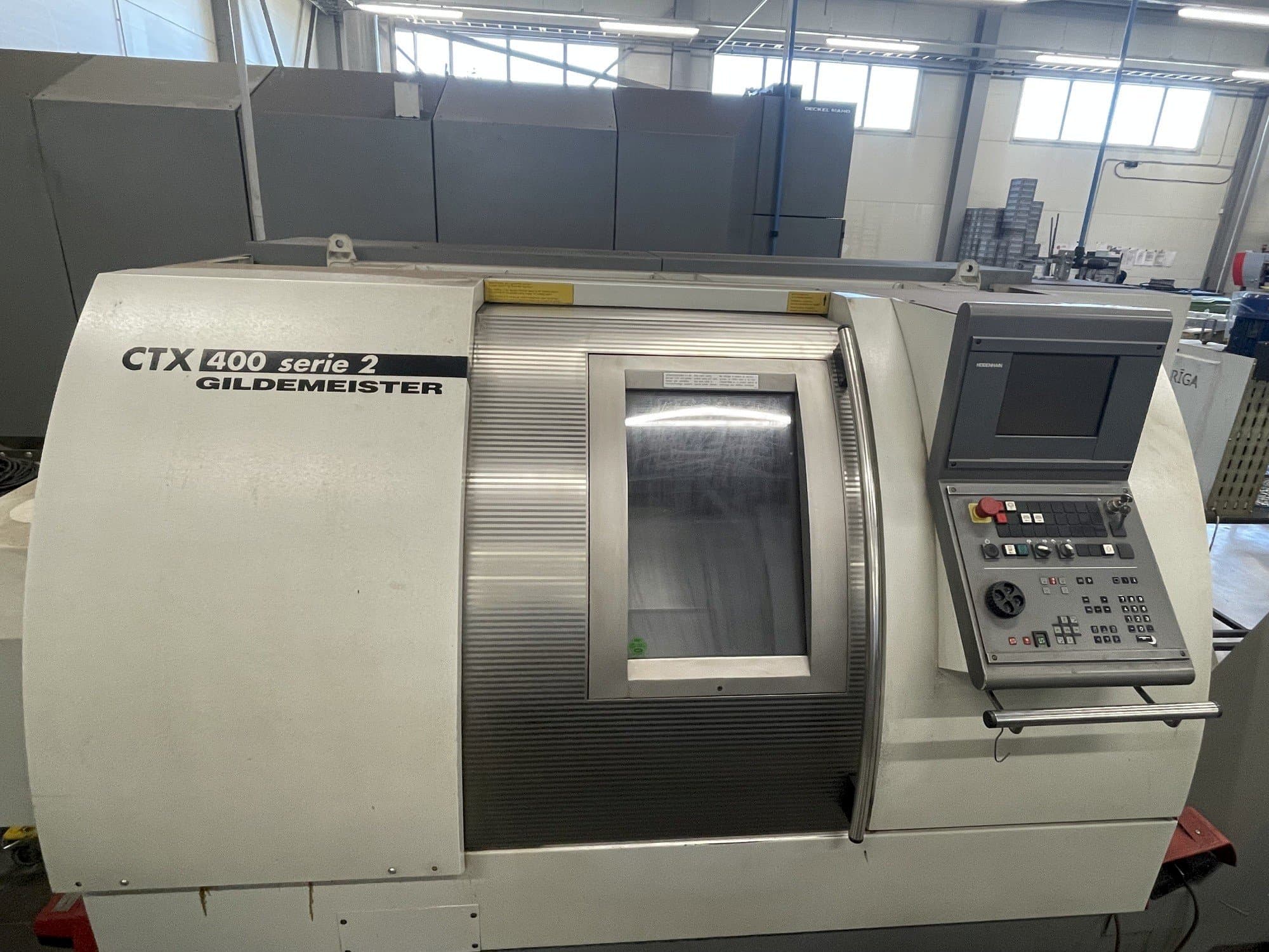 Vooraanzicht  van Gildemeister CTX 400 S2  machine
