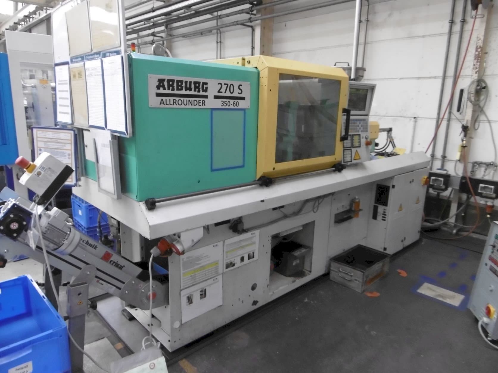 Vooraanzicht  van Arburg 270S-350-60  machine