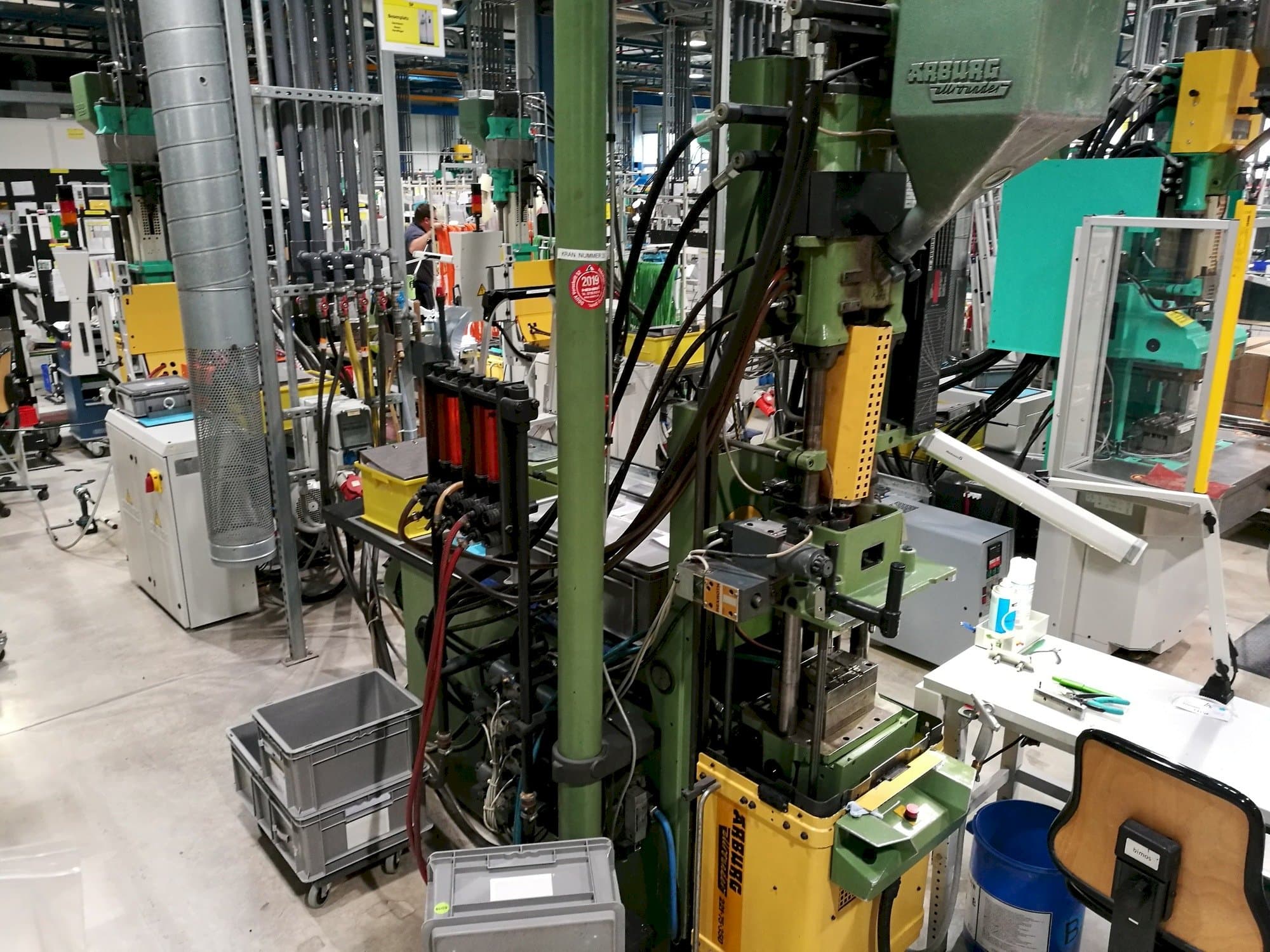 Vooraanzicht  van Arburg 221-75-350  machine