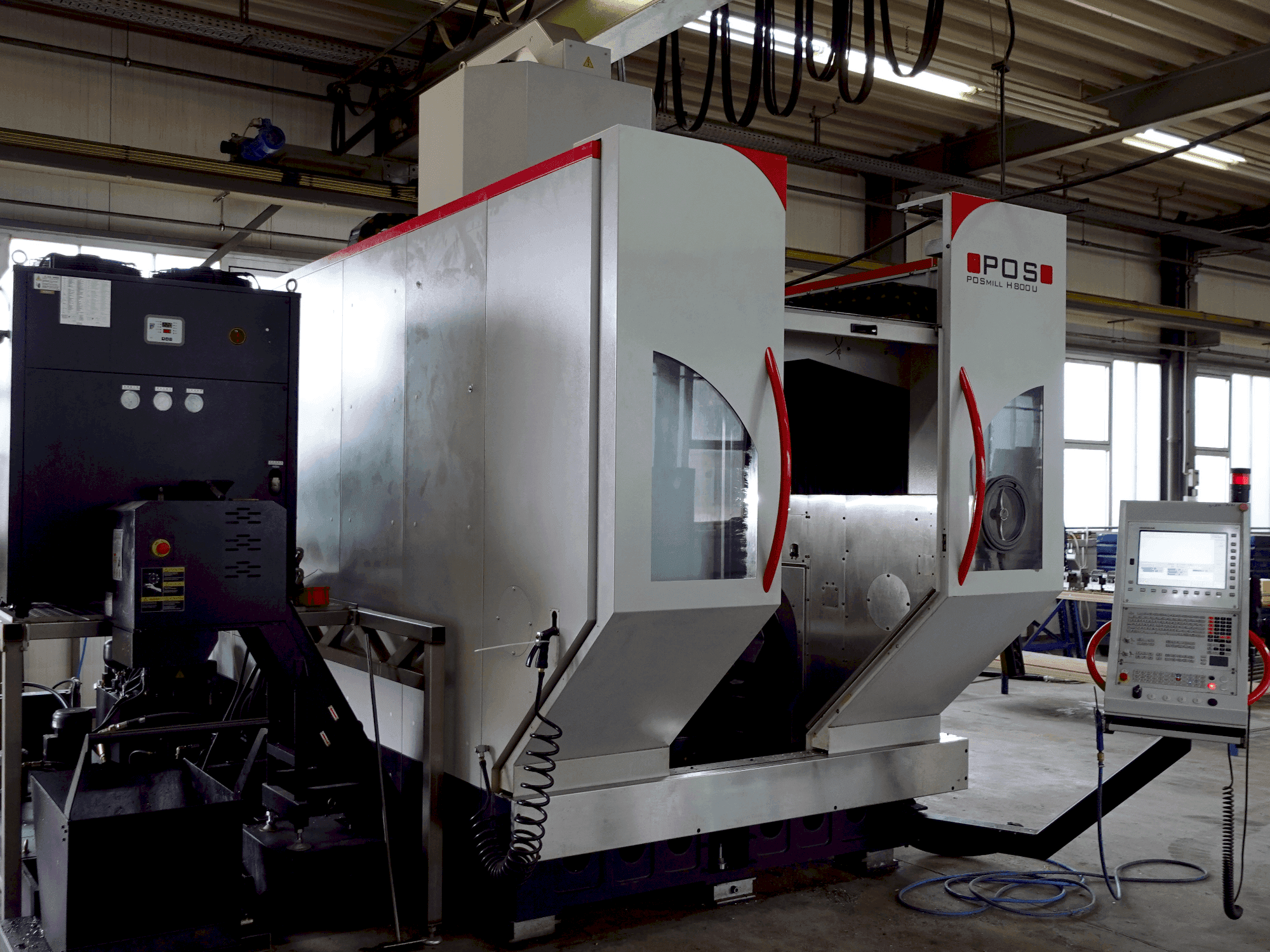 Vooraanzicht  van POSmill H 800 U  machine