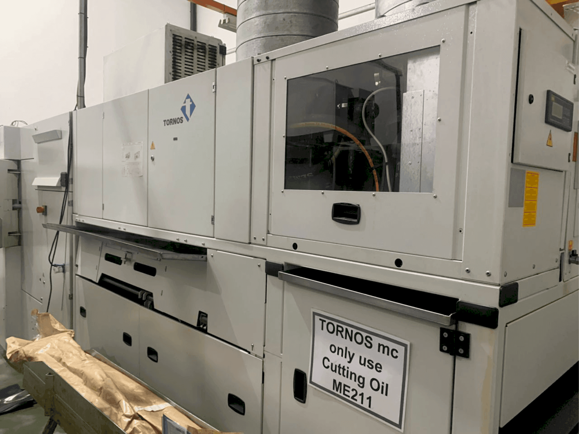 Vooraanzicht  van TORNOS MultiSWiss 6x14  machine