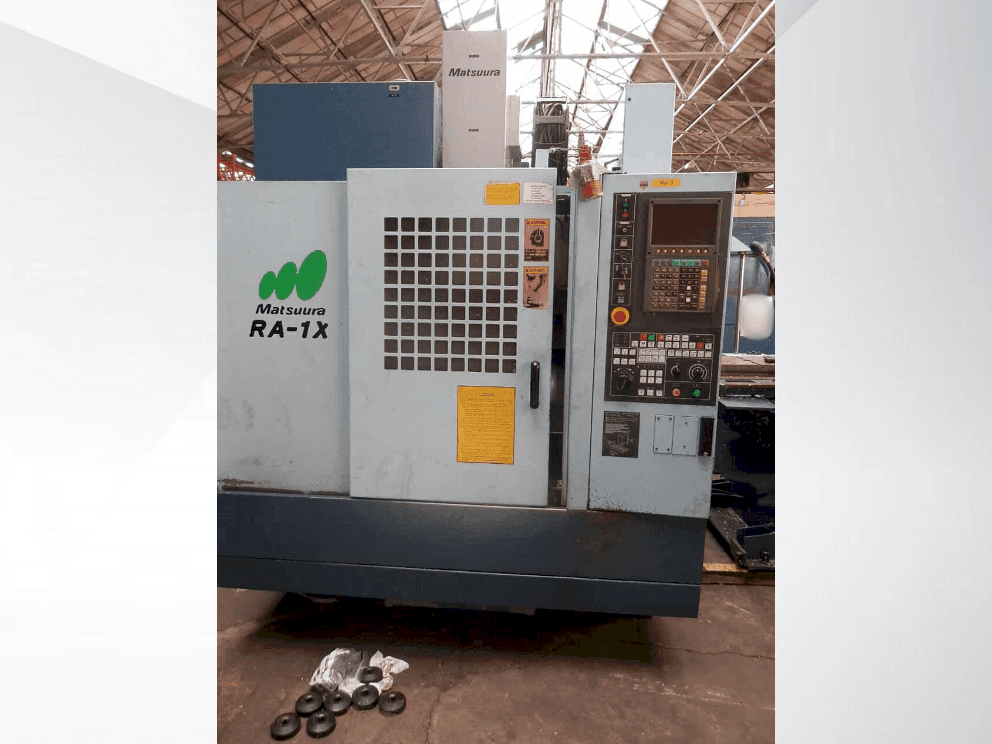Vooraanzicht  van Matsuura RA-1X Twin Pallet  machine