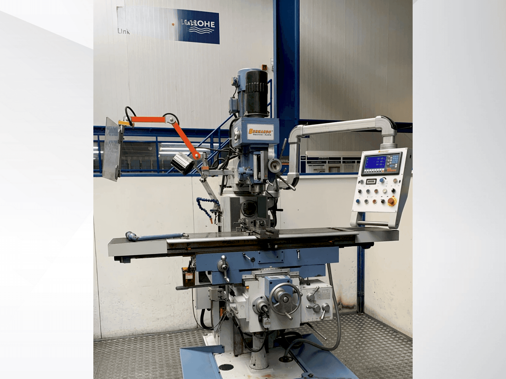 Vooraanzicht  van Bernardo UWF 95 N  machine