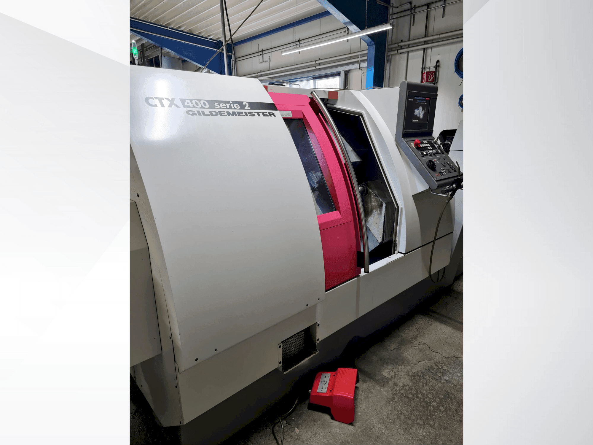 Vooraanzicht  van Gildemeister CTX 400 S2  machine