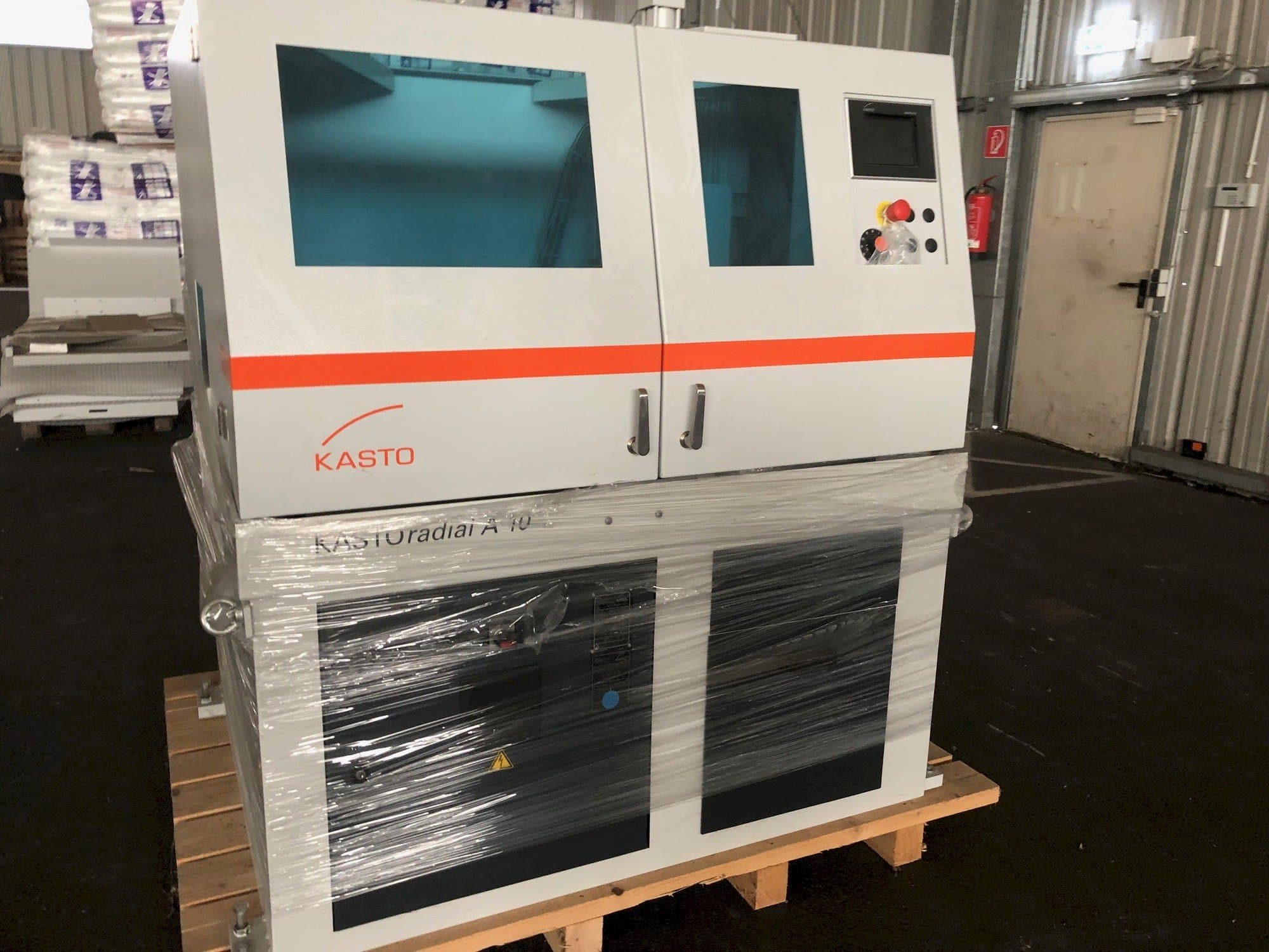 Vooraanzicht  van KASTO Radial A10  machine