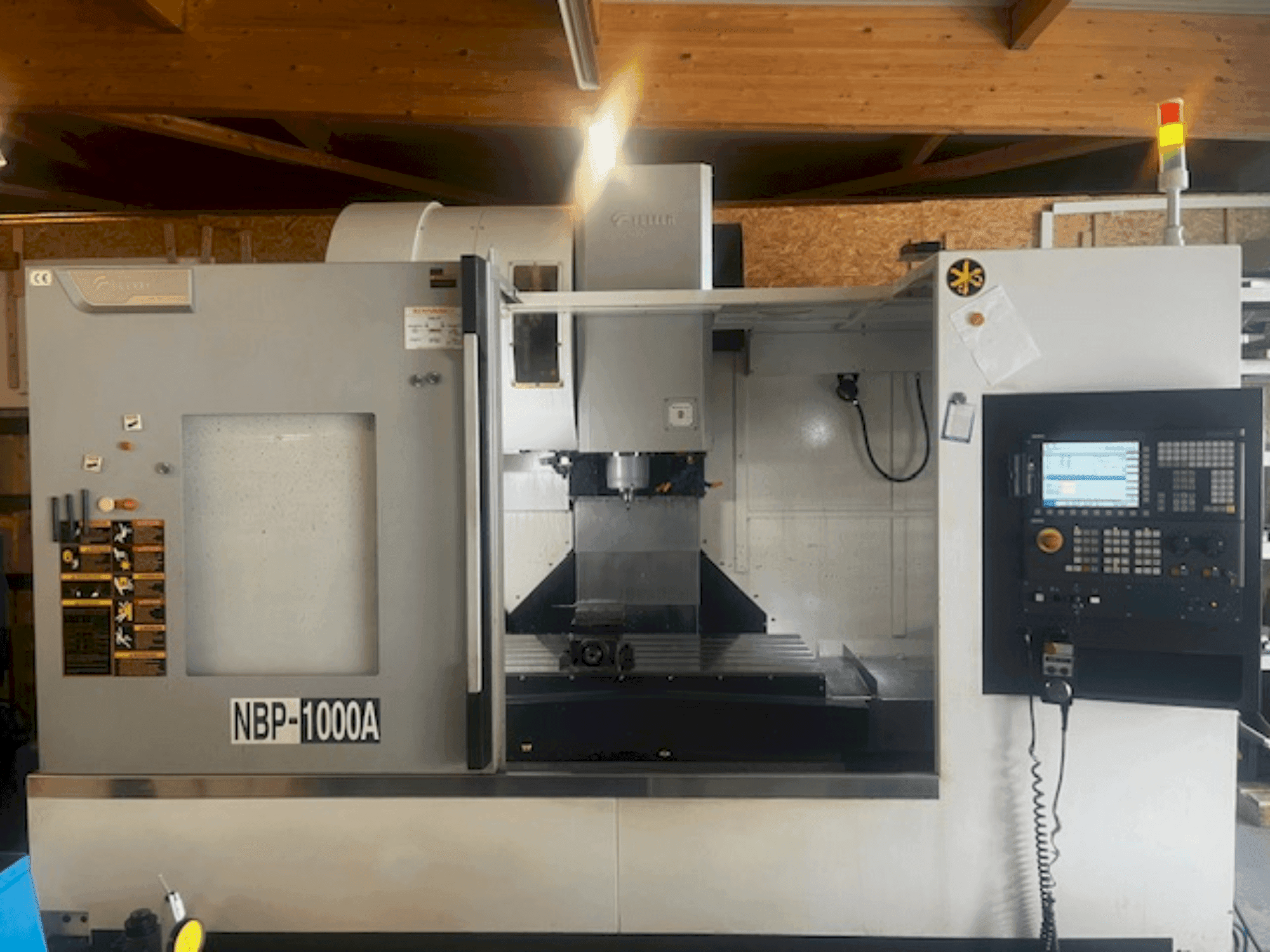 Vooraanzicht  van Feeler NBP 1000A  machine