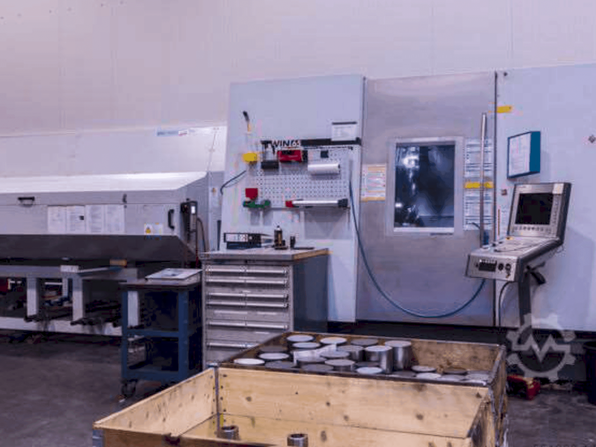 Vooraanzicht  van DMG Gildemeister Twin 65 (2004)  machine