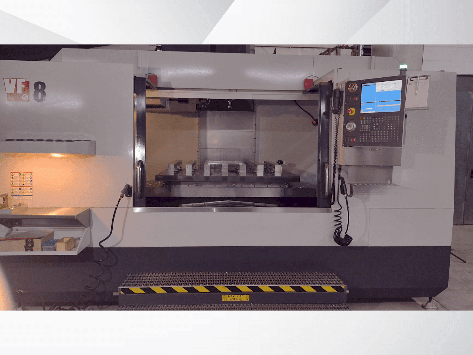 Vooraanzicht  van HAAS VF-8/40  machine